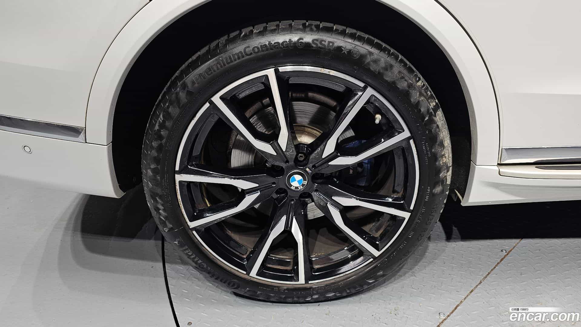 X7 BMW 2022.1-OUTER-005