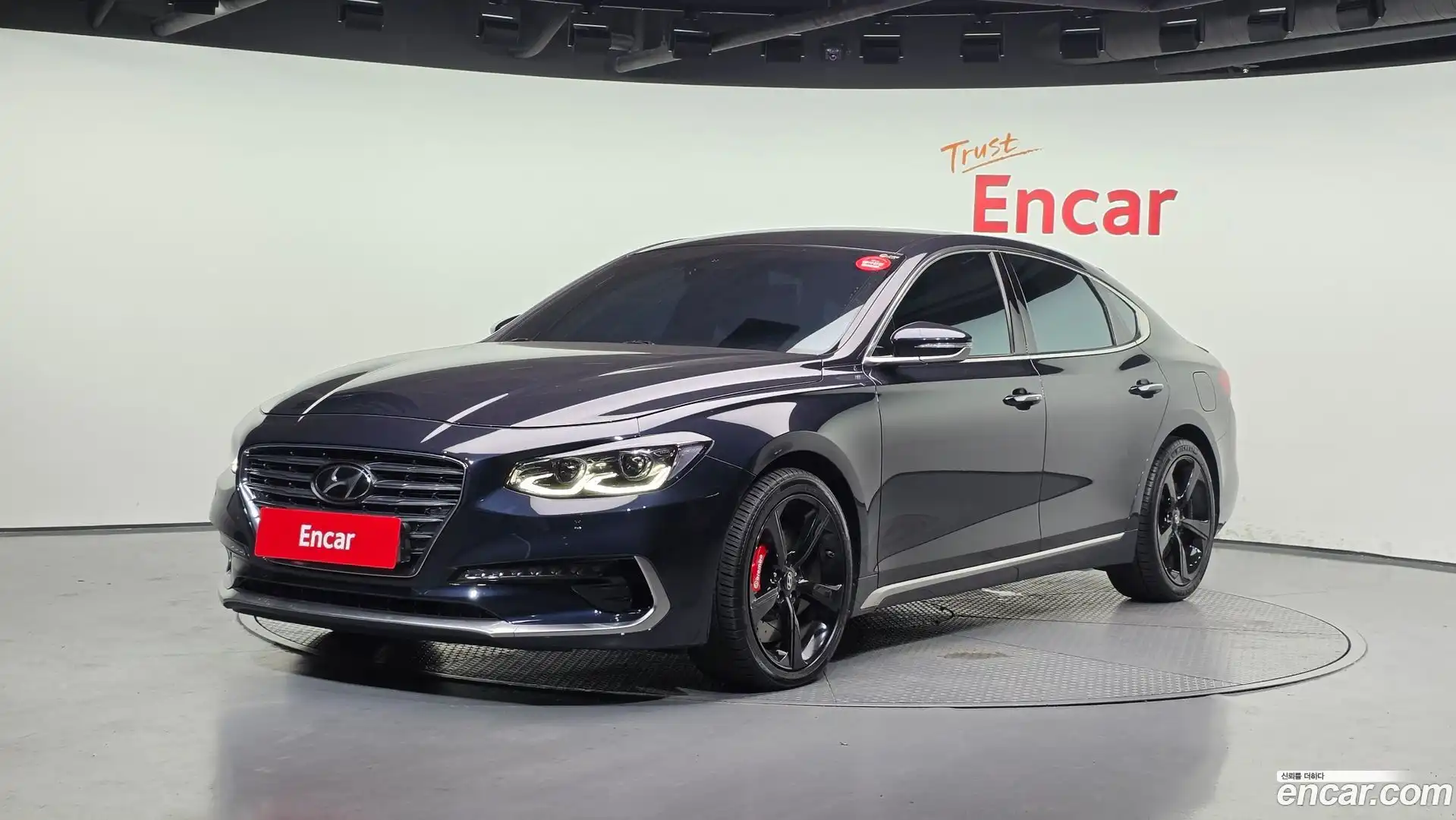 Grandeur Hyundai 2018.4-OUTER-001