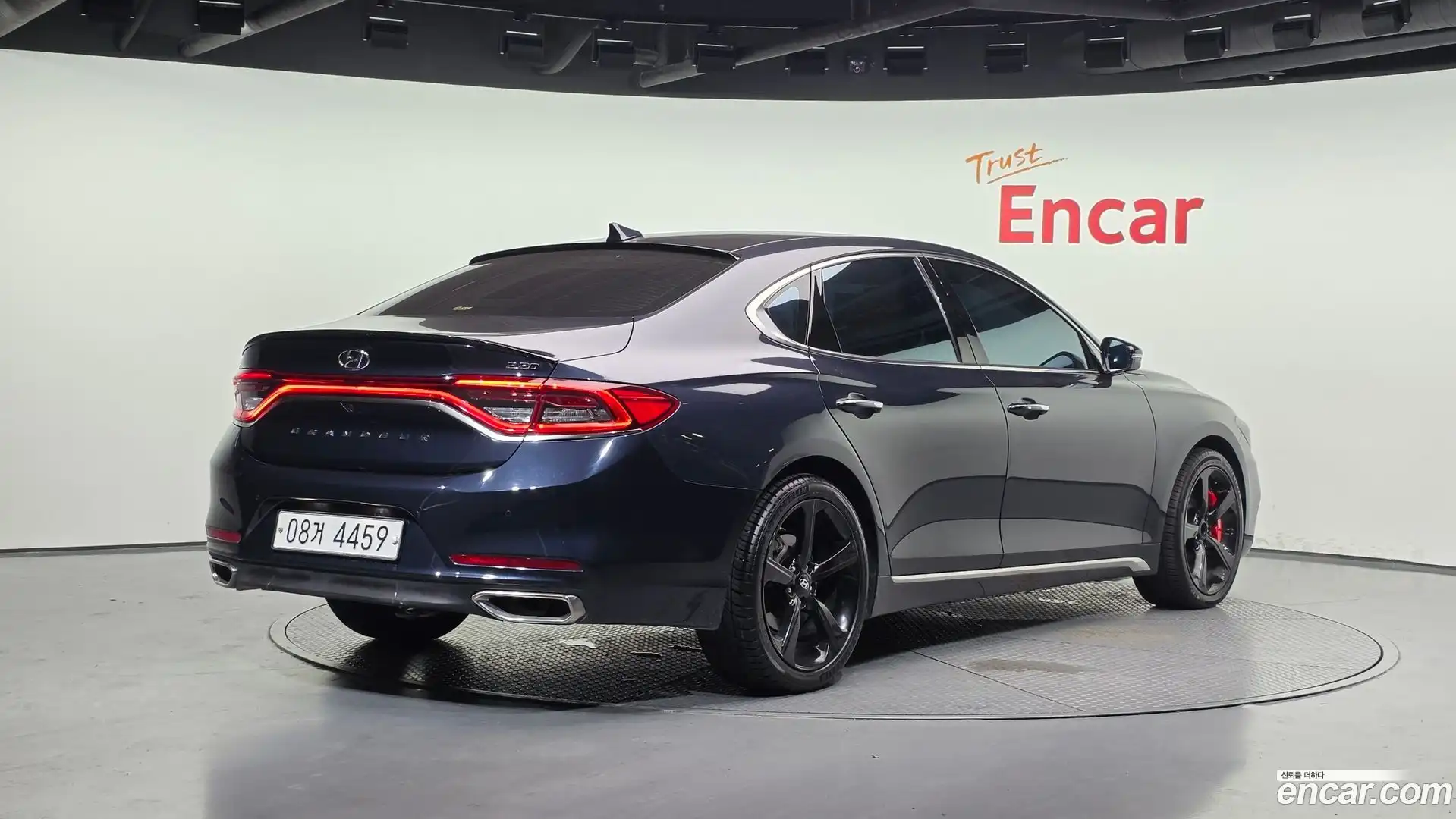 Grandeur Hyundai 2018.4-OUTER-002