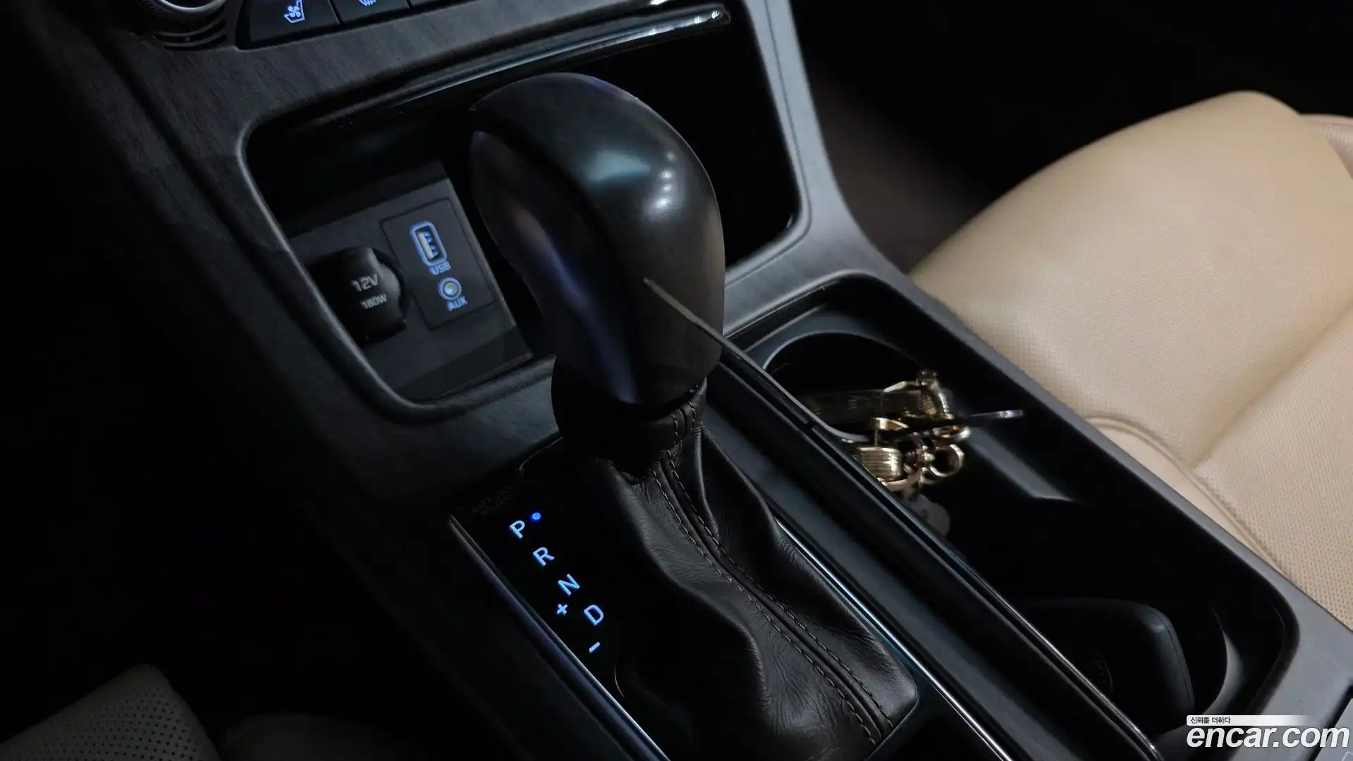Grandeur Hyundai 2018.4-INNER-009