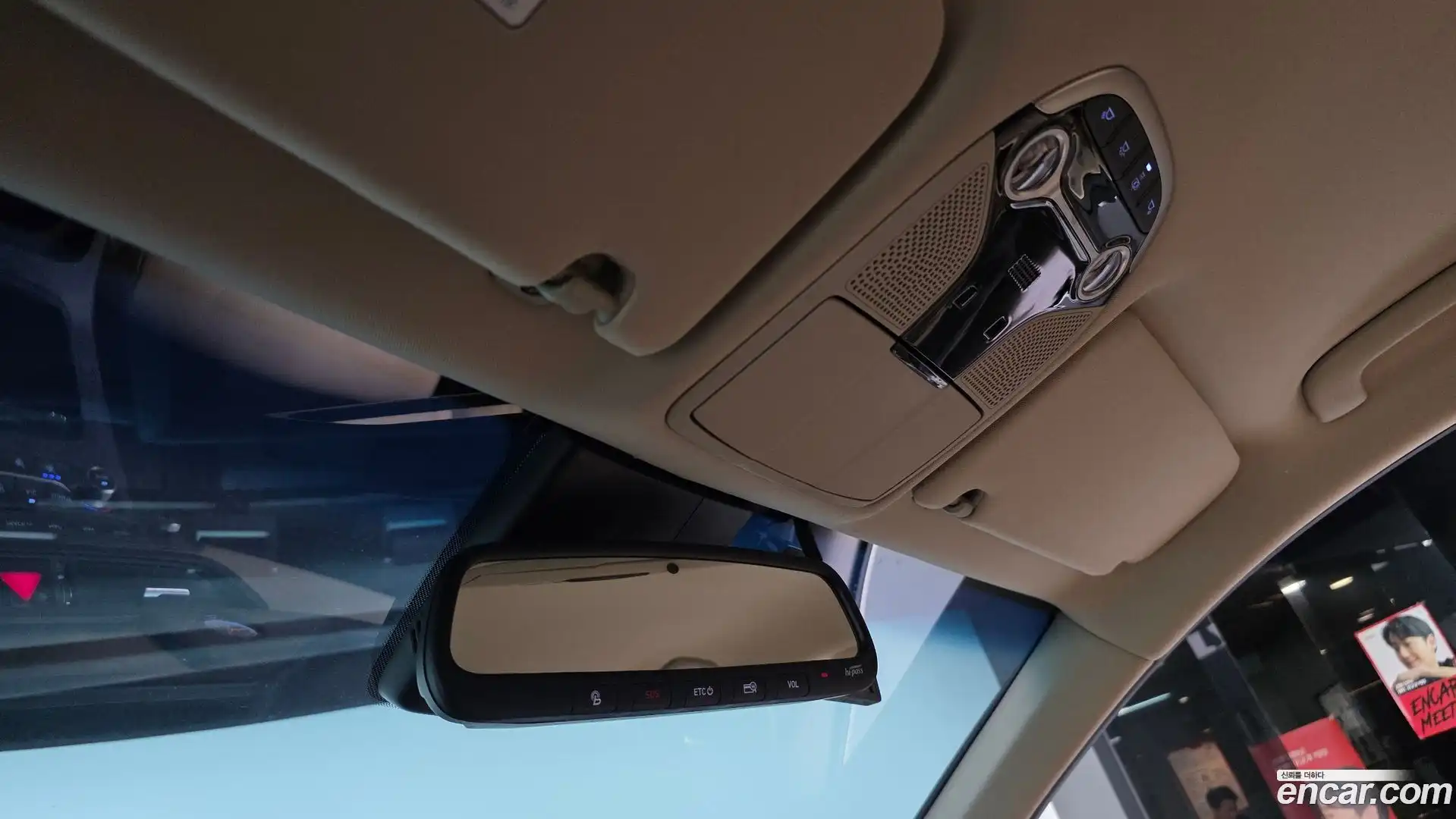 Grandeur Hyundai 2018.4-OPTION-023