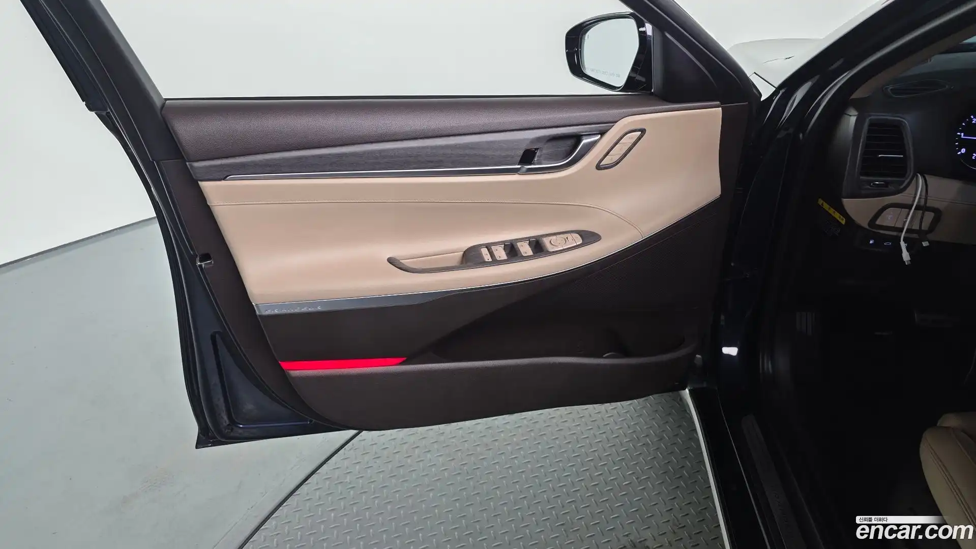 Grandeur Hyundai 2018.4-INNER-034
