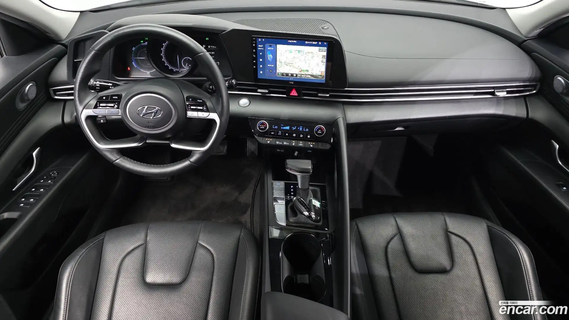 AVANTE Hyundai 2023.0-INNER-007