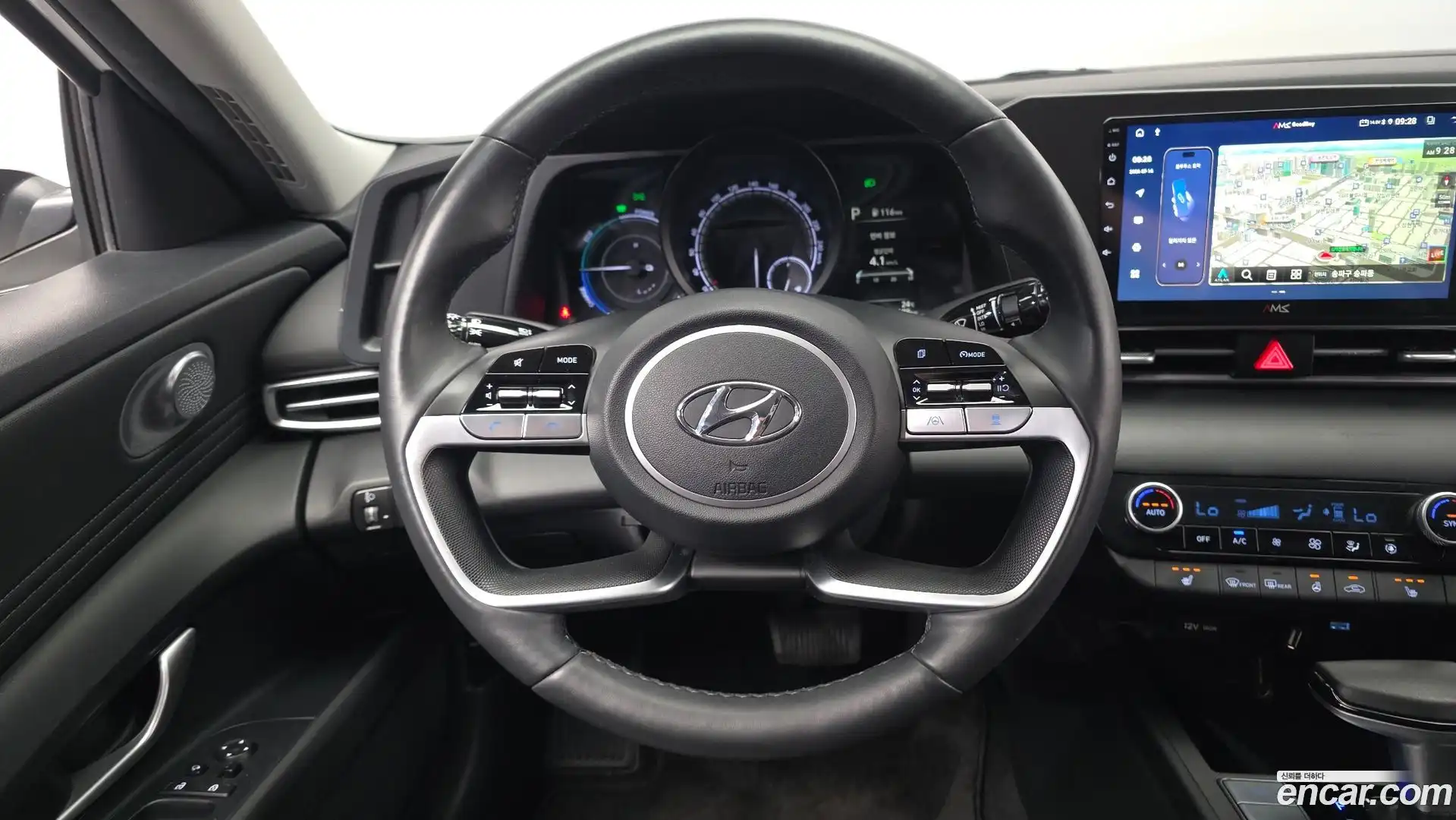 AVANTE Hyundai 2023.0-OPTION-017