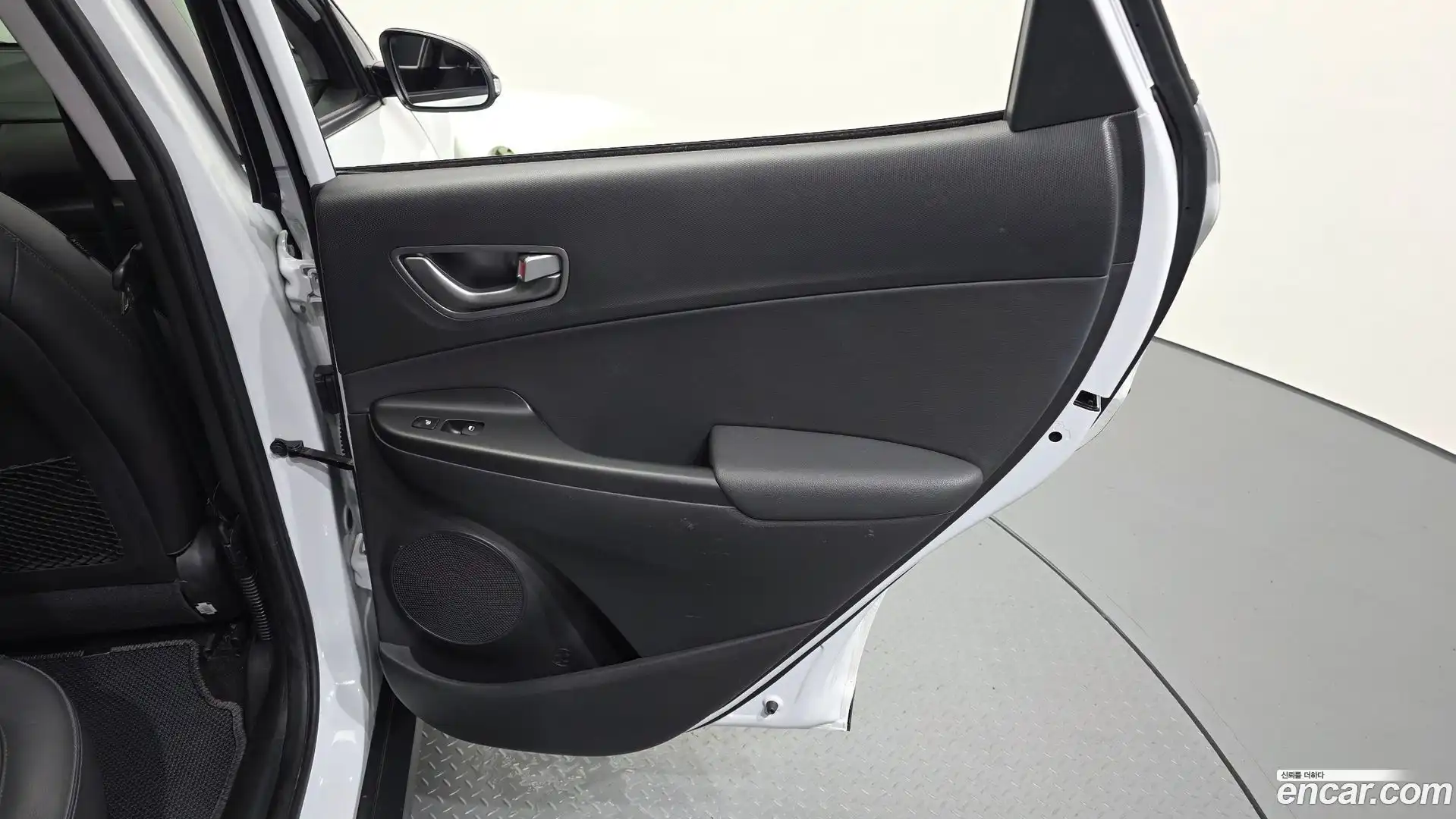 Kona Hyundai 2020.5-INNER-035