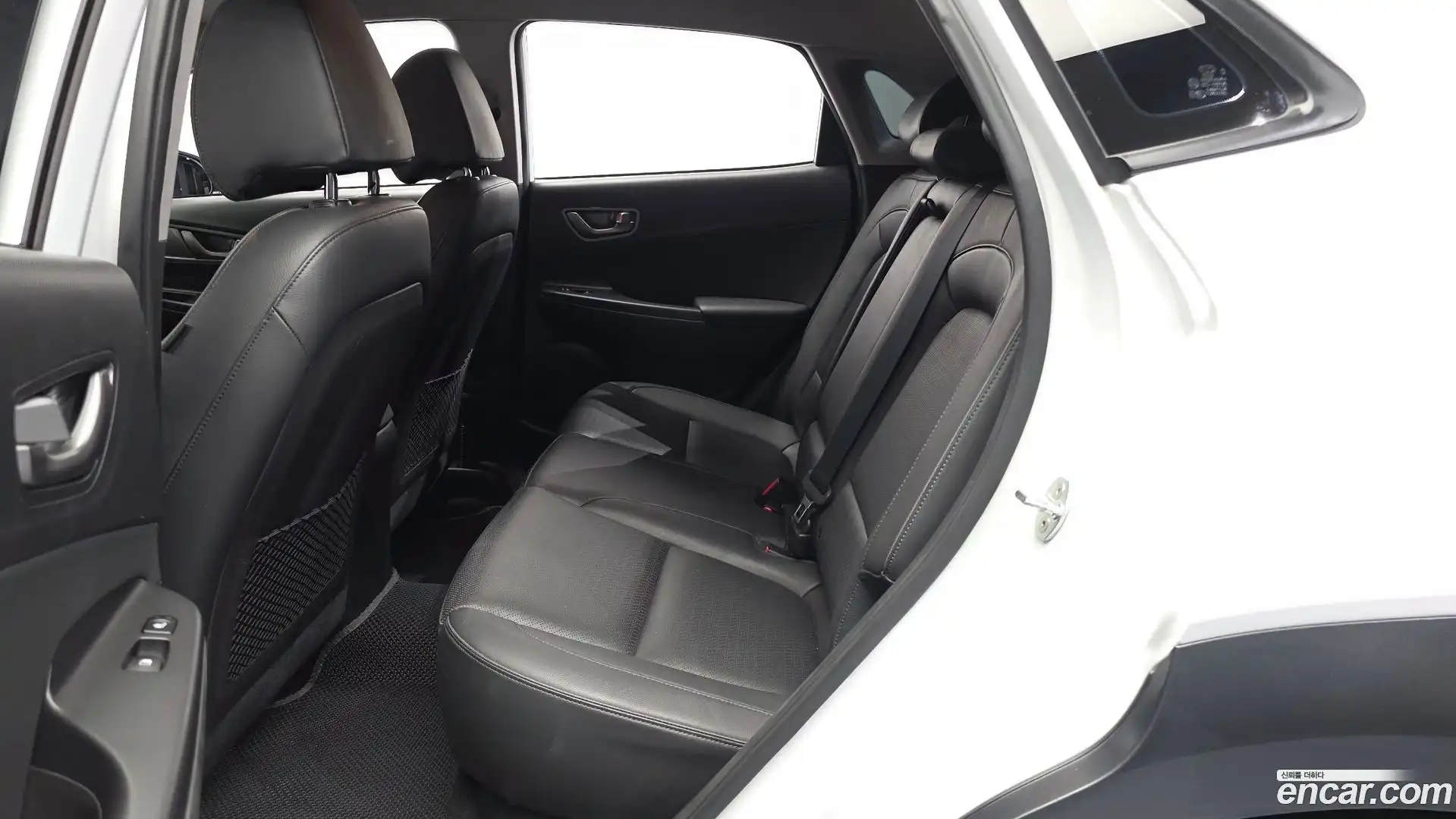 Kona Hyundai 2020.5-INNER-036