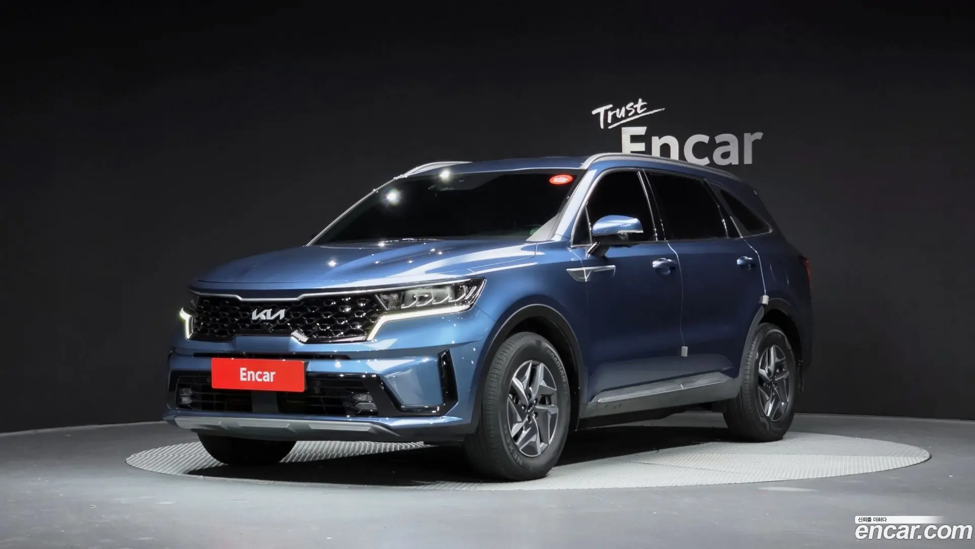 Main__Slider__Photo:Sorento Kia 2022.2-0