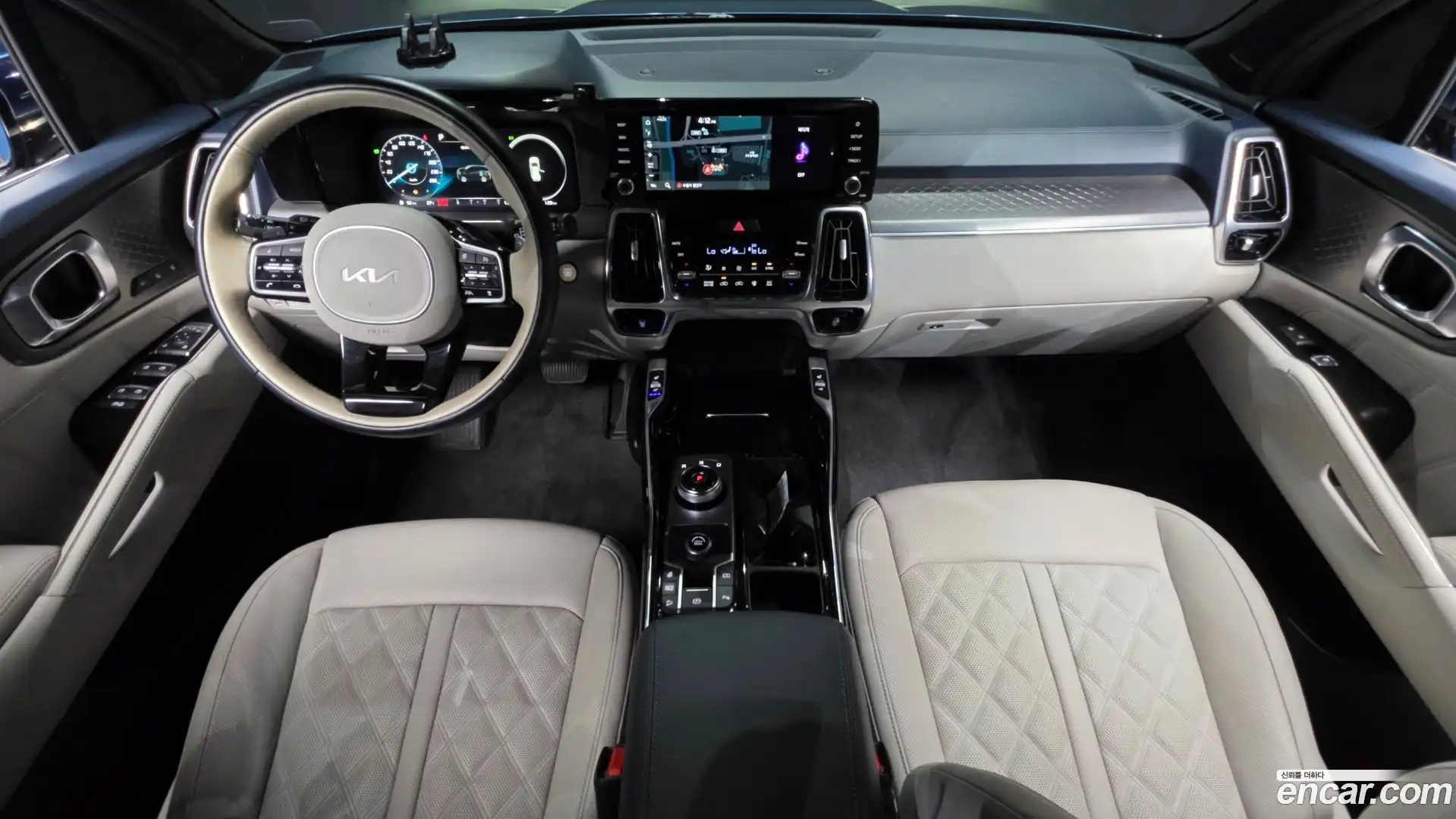 Sorento Kia 2022.2-INNER-007