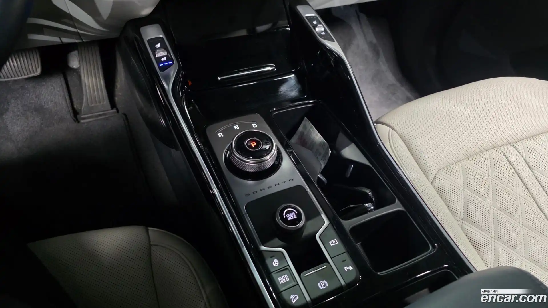 Sorento Kia 2022.2-INNER-009