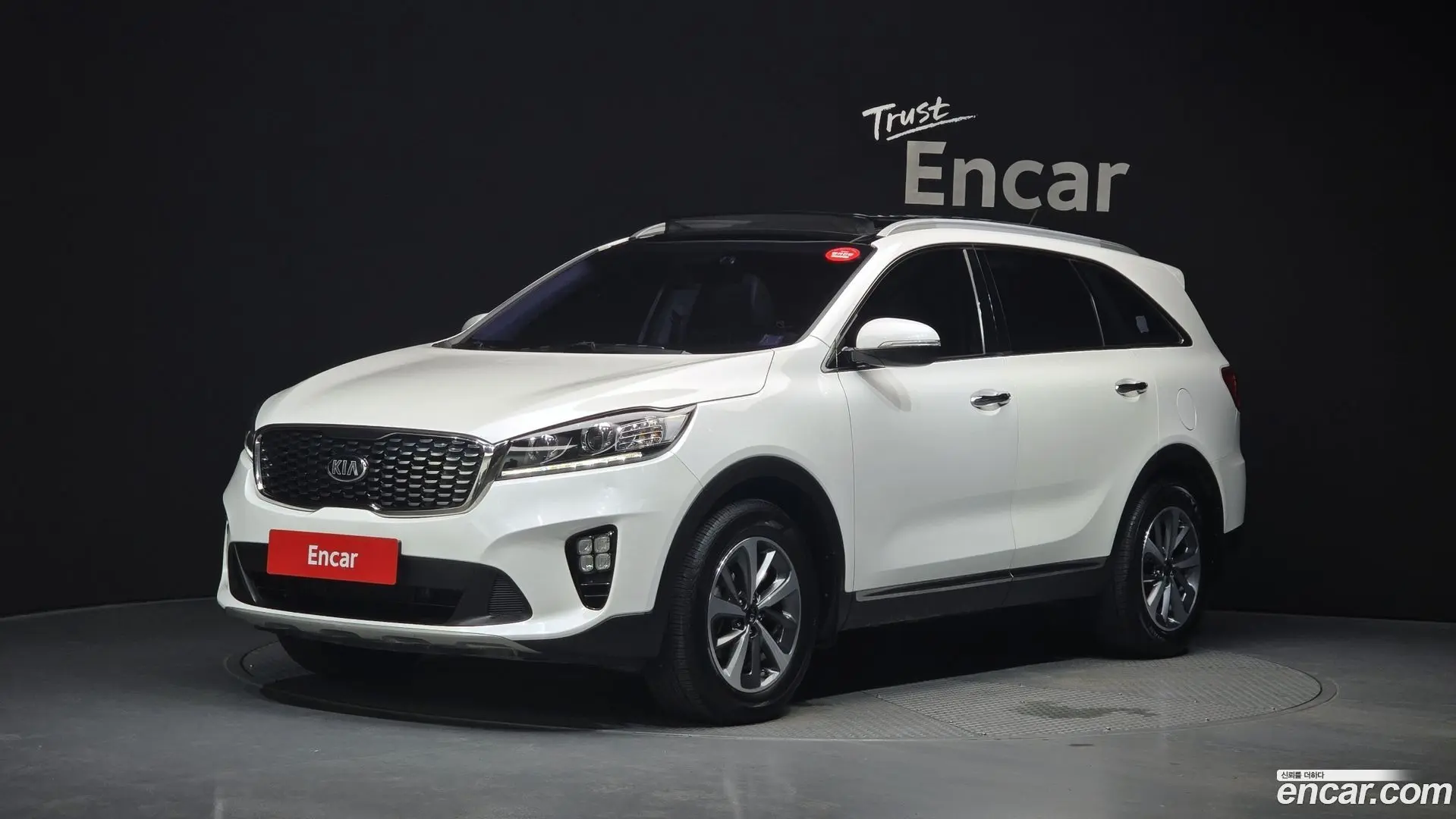 Main__Slider__Photo:Sorento Kia 2017.8-0