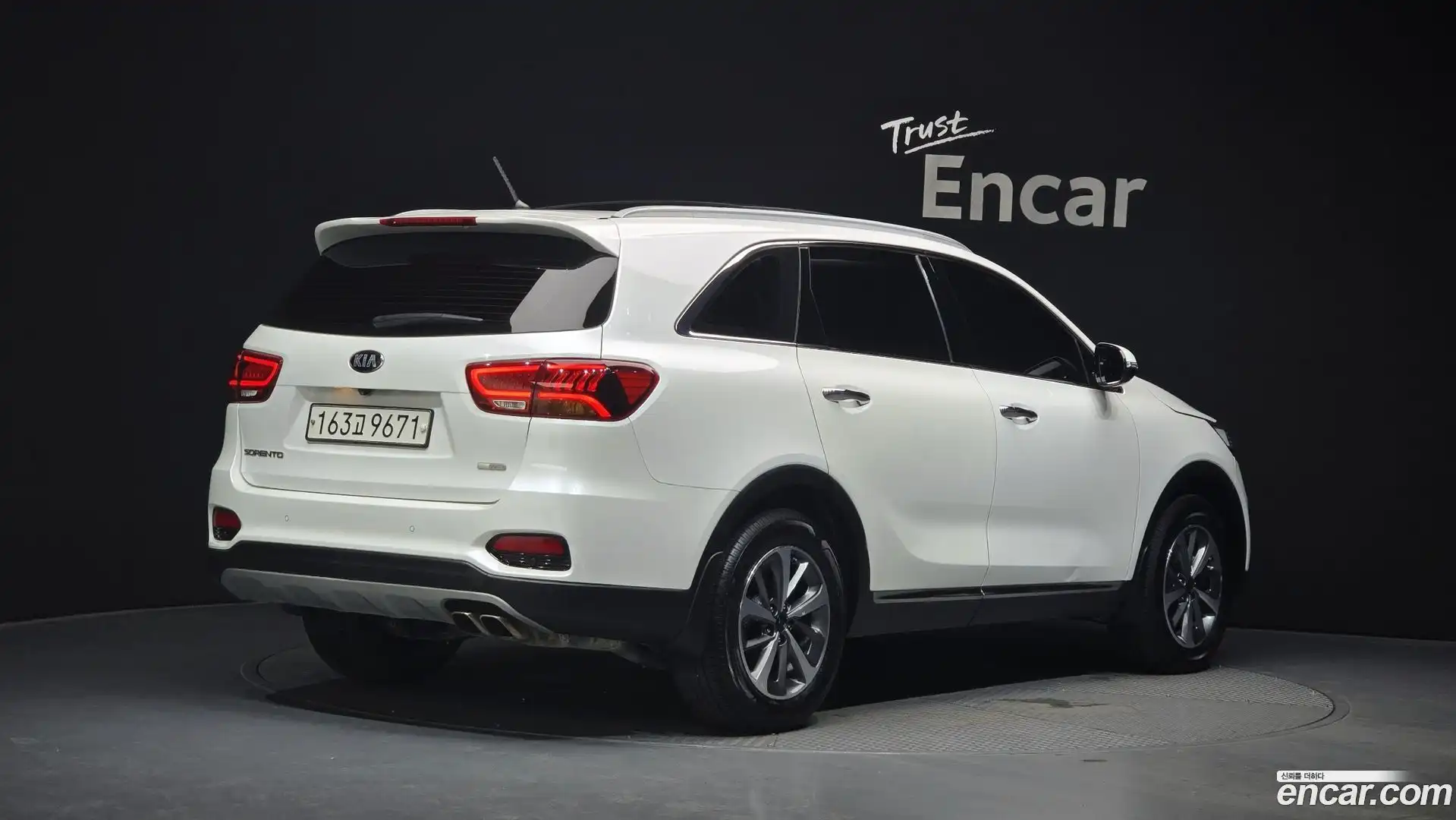 Sorento Kia 2017.8-OUTER-002