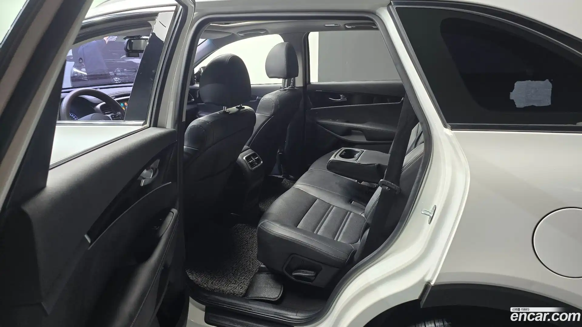 Sorento Kia 2017.8-OPTION-015