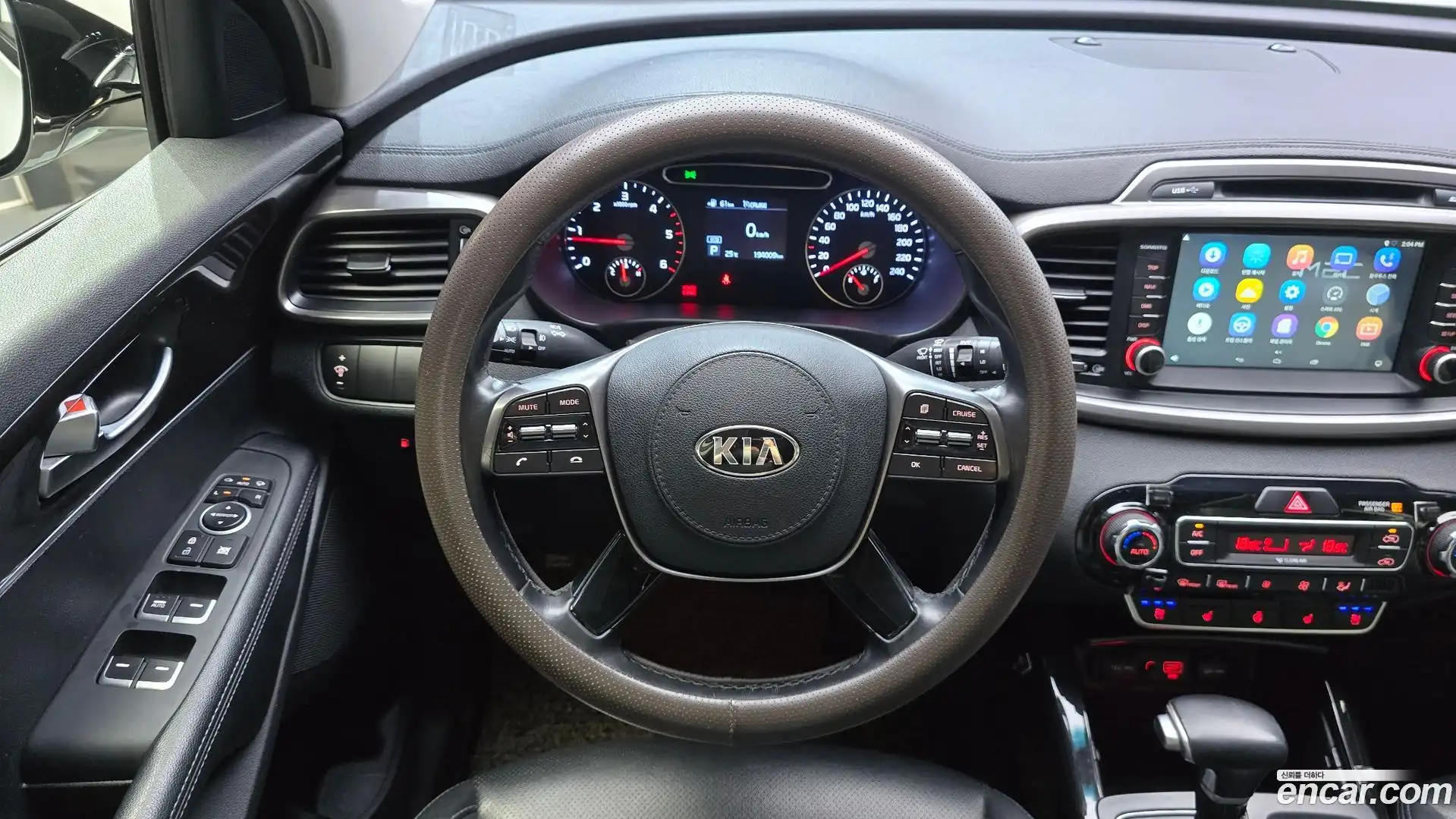 Sorento Kia 2017.8-OPTION-017