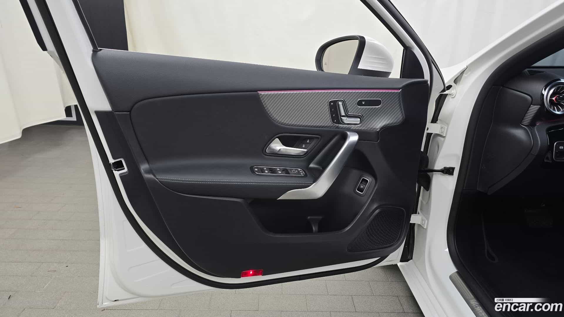 A-Class Mercedes-Benz 2024.3-INNER-034