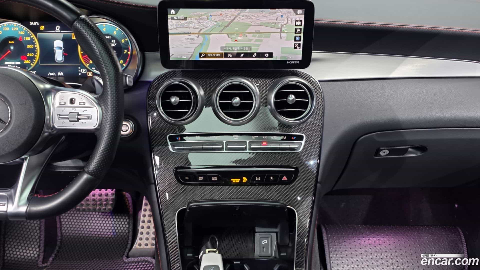 GLC-Class Mercedes-Benz 2020.11-OPTION-018