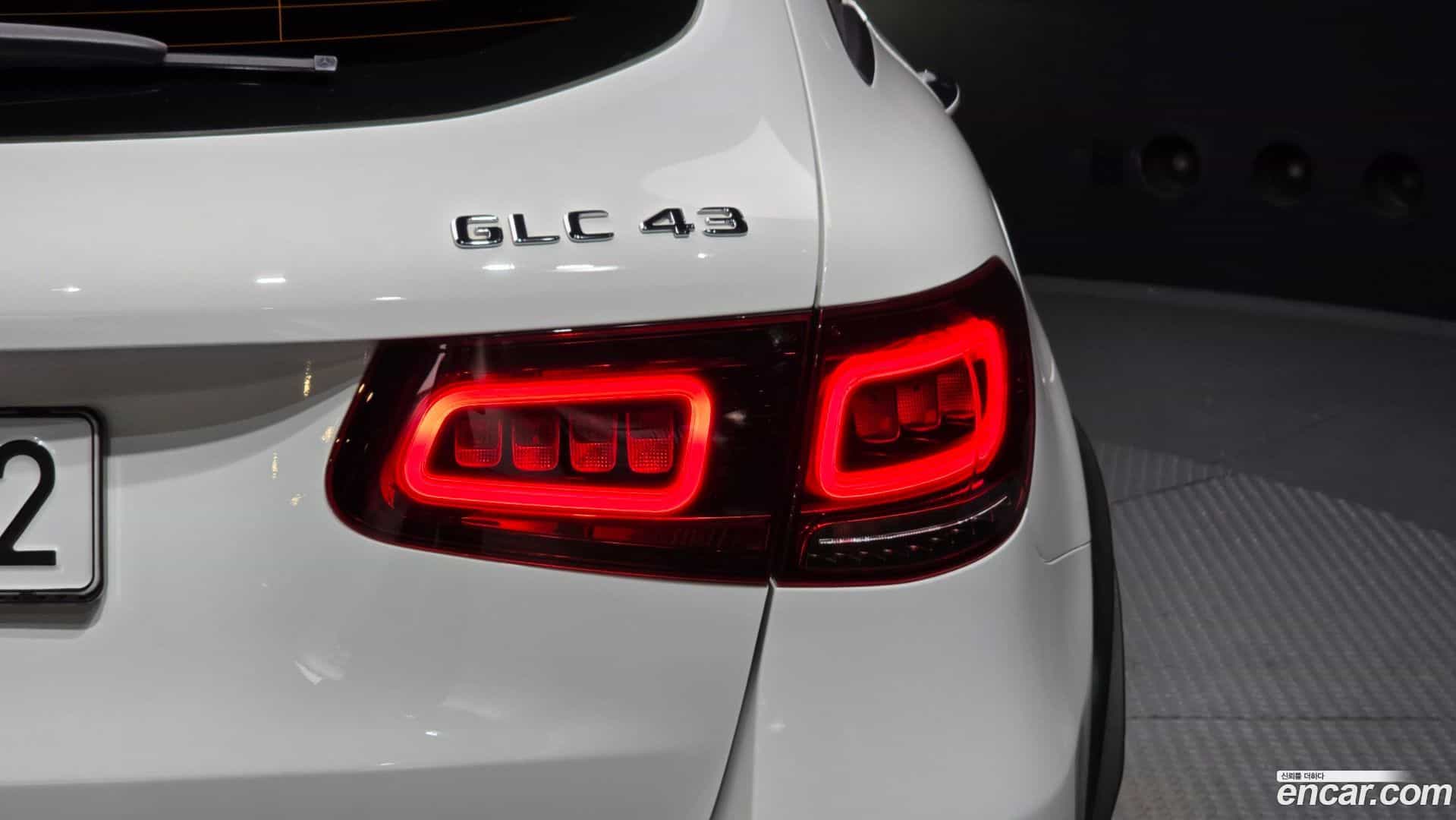 GLC-Class Mercedes-Benz 2020.11-OUTER-033