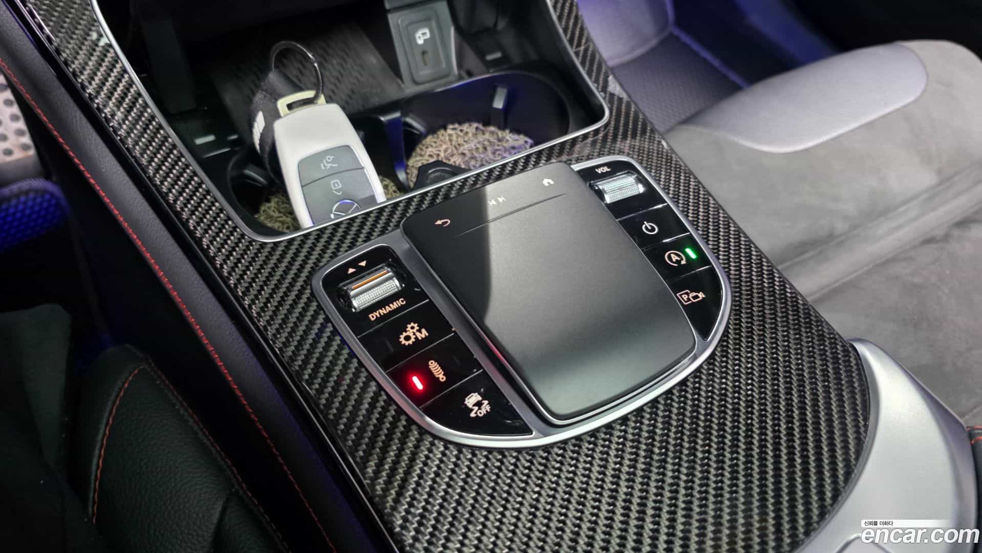 GLC-Class Mercedes-Benz 2020.11-OPTION-049