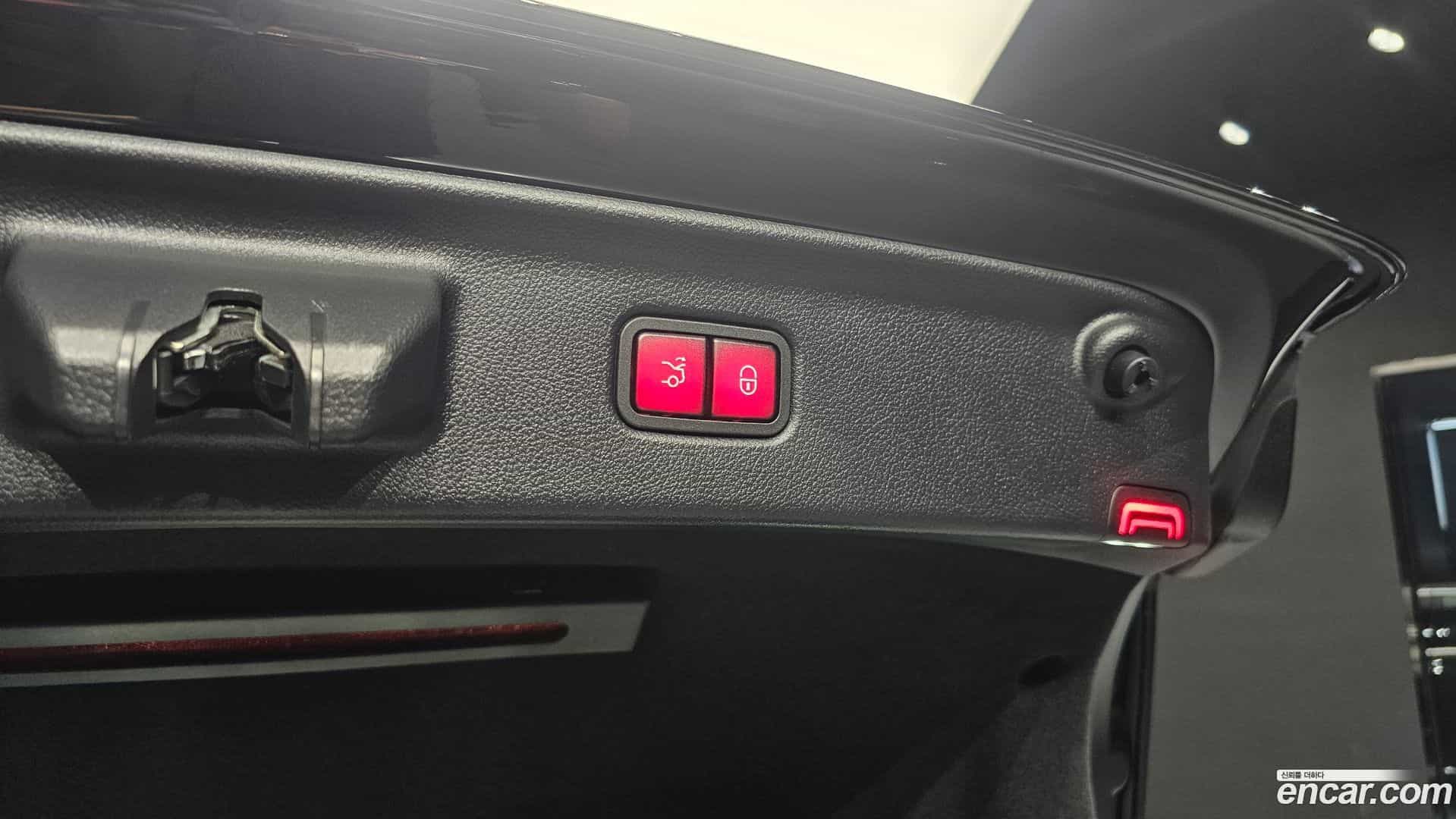S-Class Mercedes-Benz 2022.5-OPTION-024