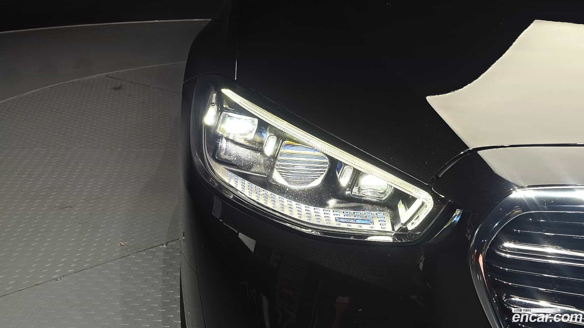 S-Class Mercedes-Benz 2022.5-OUTER-032