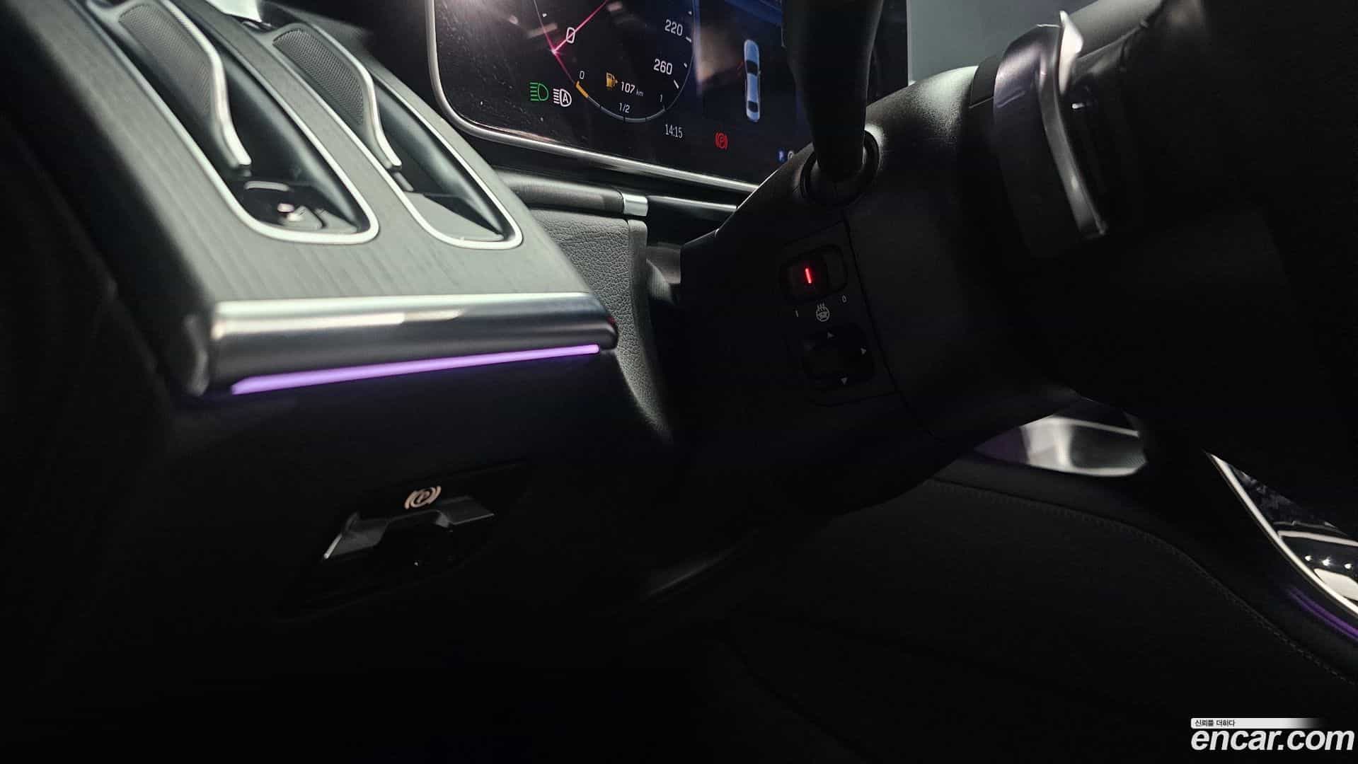 S-Class Mercedes-Benz 2022.5-OPTION-041
