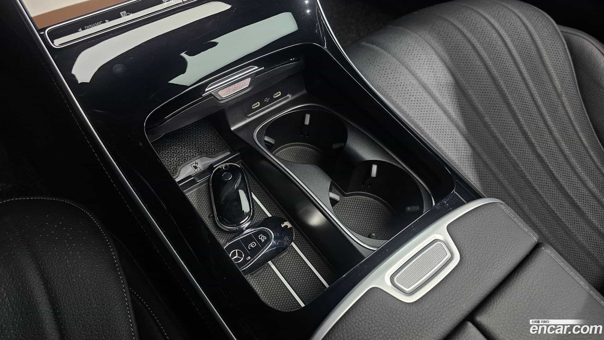 S-Class Mercedes-Benz 2022.5-OPTION-045