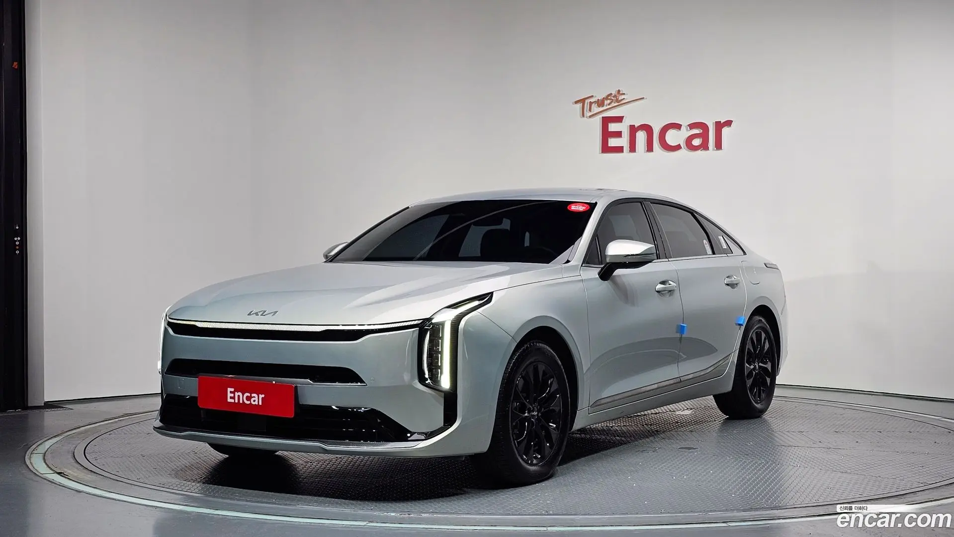 Main__Slider__Photo:K8 Kia 2026.0-0