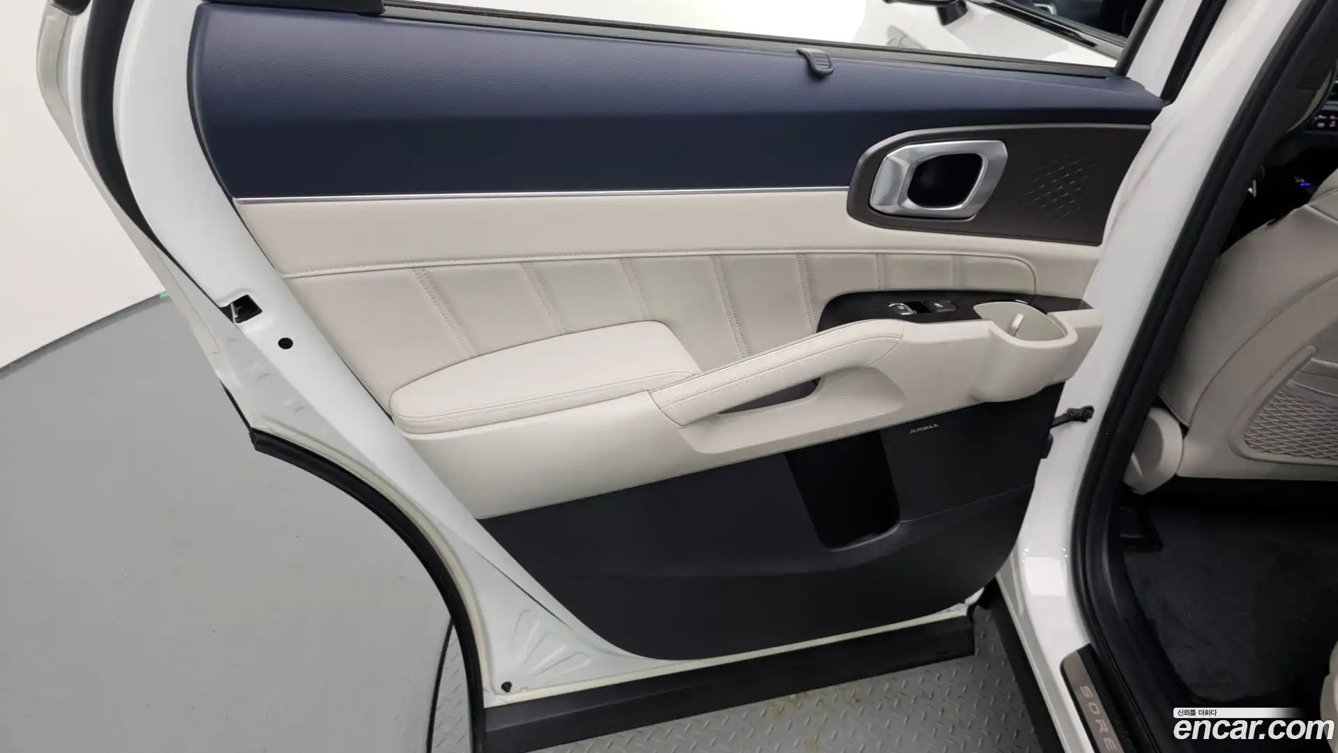 Sorento Kia 2024.4-INNER-035