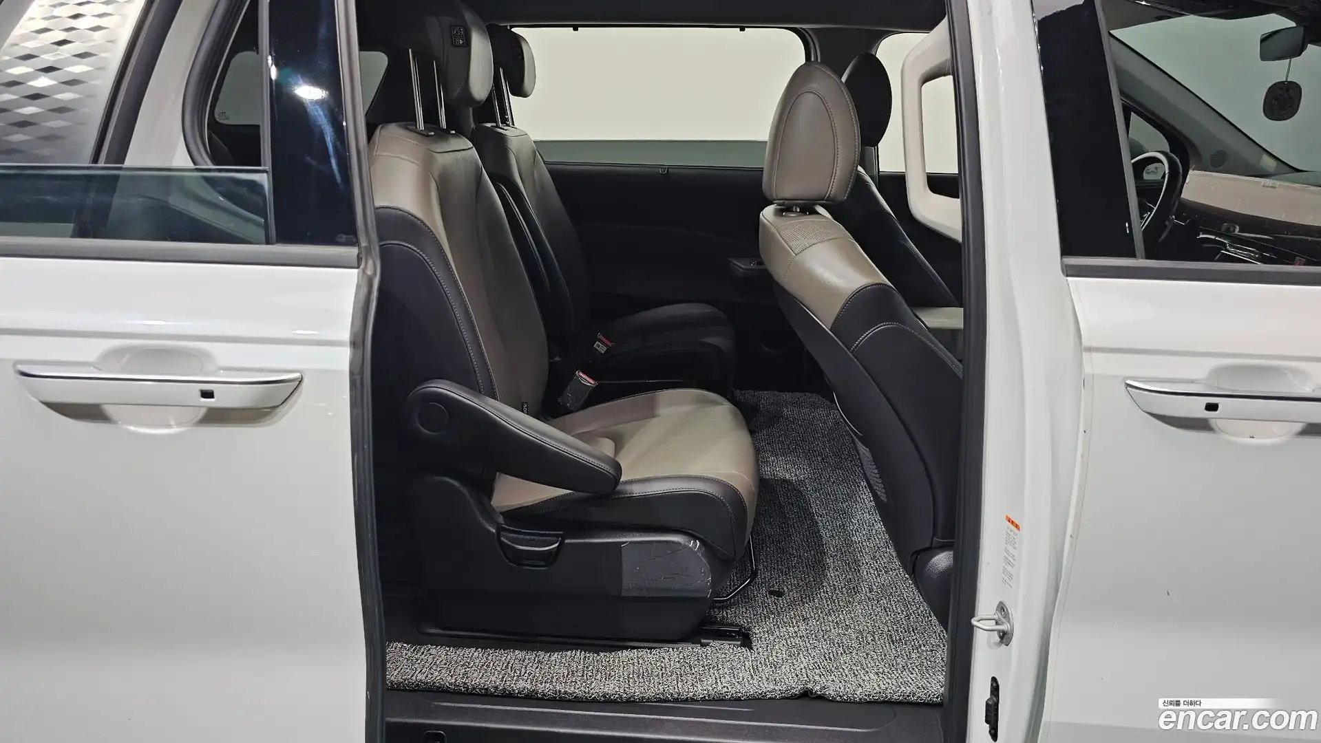 Canival Kia 2024.4-OPTION-015