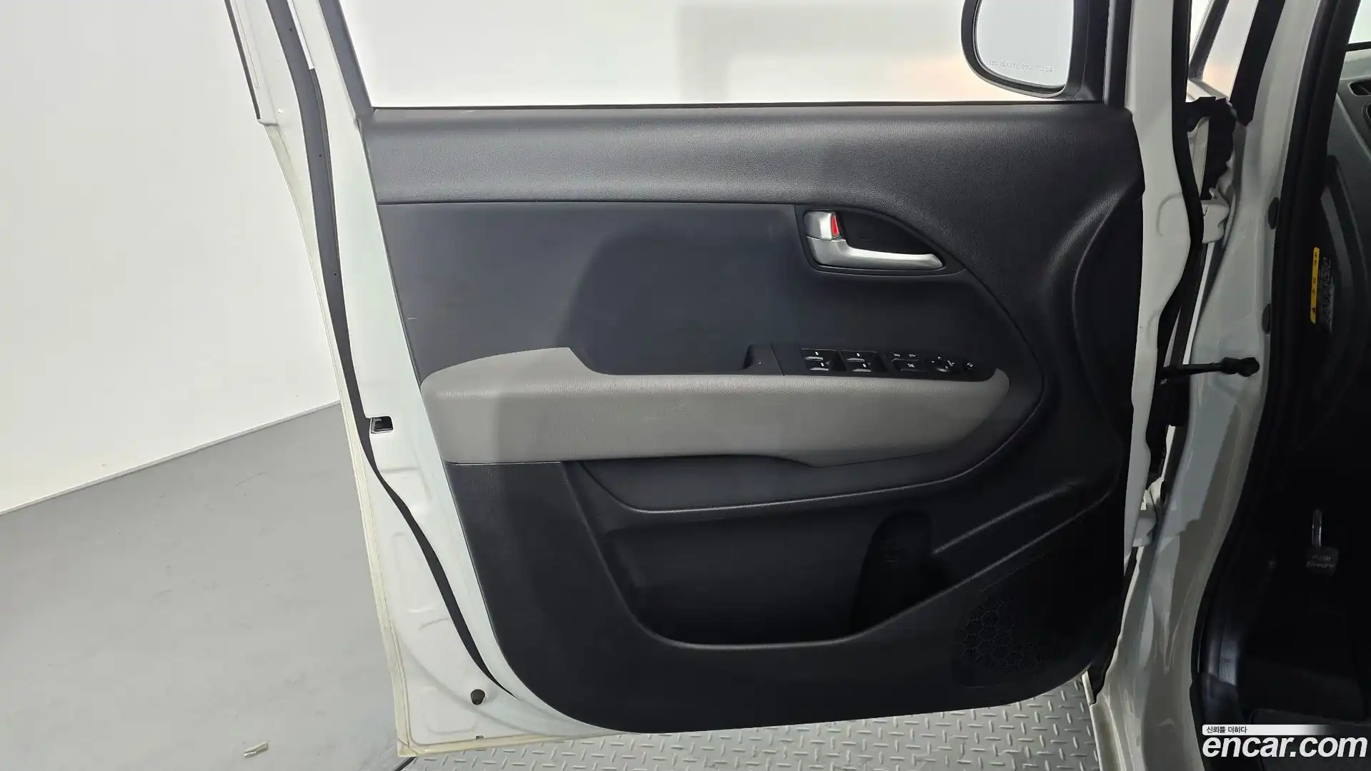RAY Kia 2024.9-INNER-034