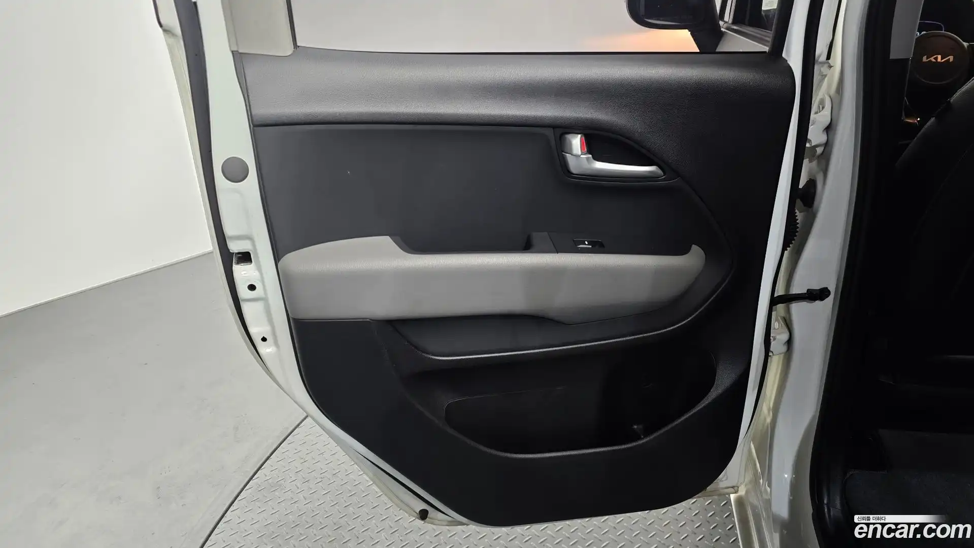 RAY Kia 2024.9-INNER-035
