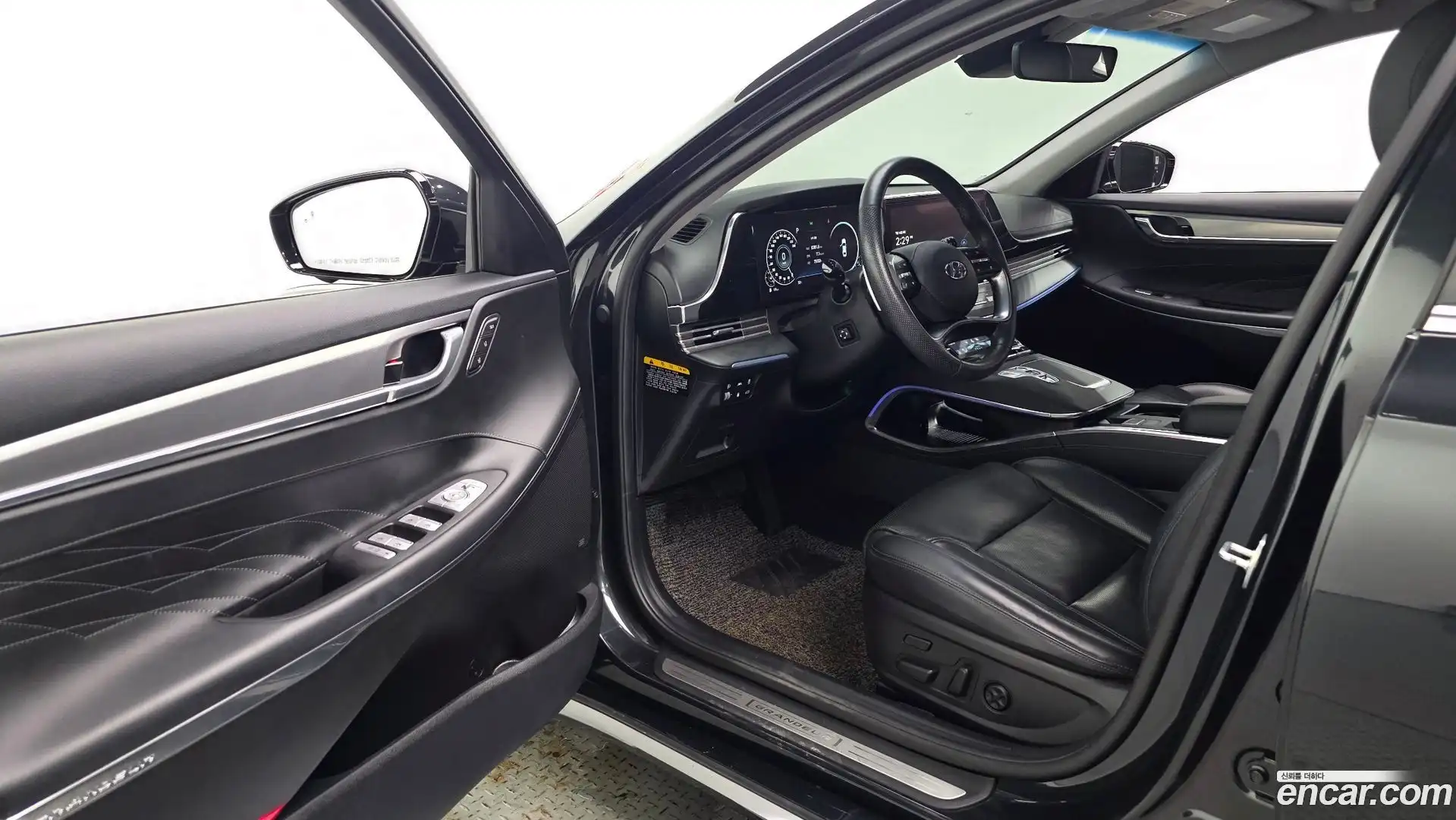 Grandeur Hyundai 2020.5-INNER-010