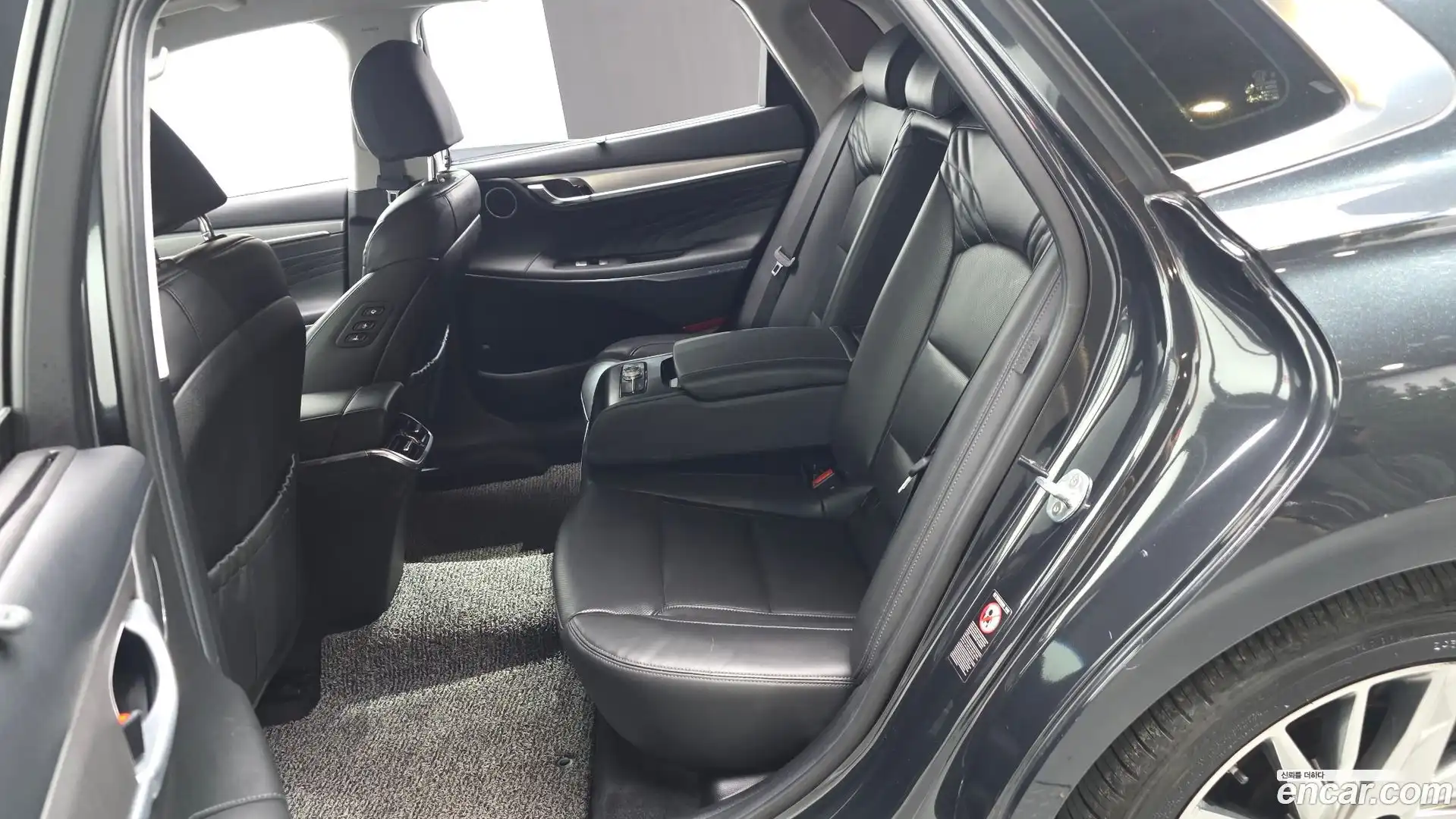 Grandeur Hyundai 2020.5-OPTION-016