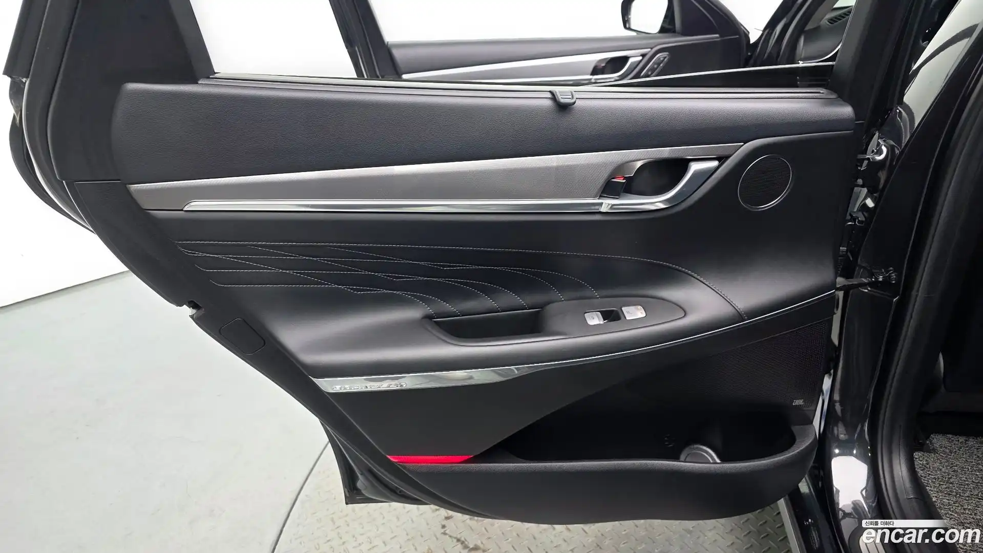 Grandeur Hyundai 2020.5-INNER-035