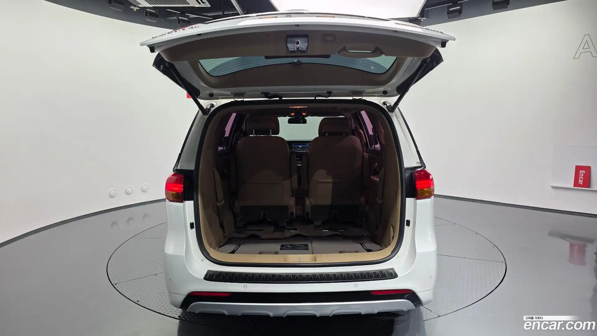 Canival Kia 2016.3-OPTION-045
