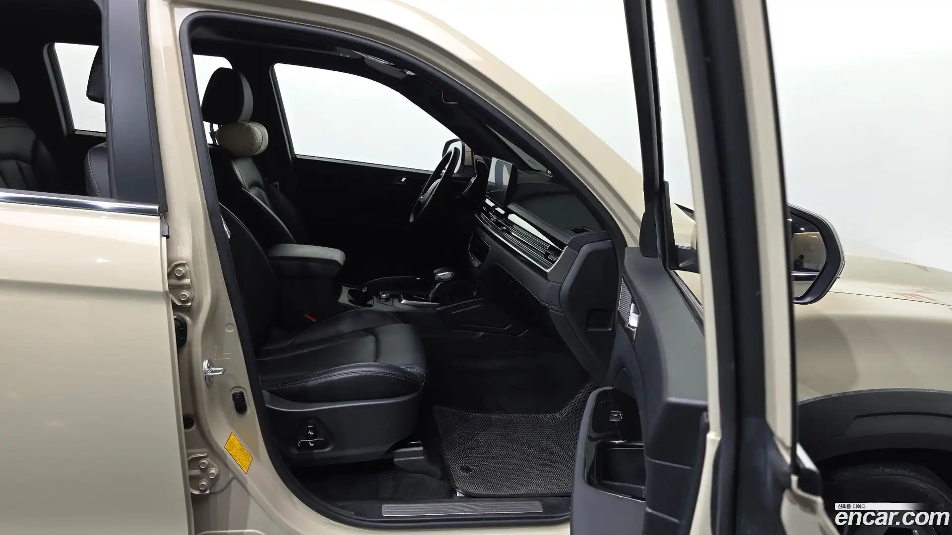 Rexton KG Mobility 2024.5-OPTION-015