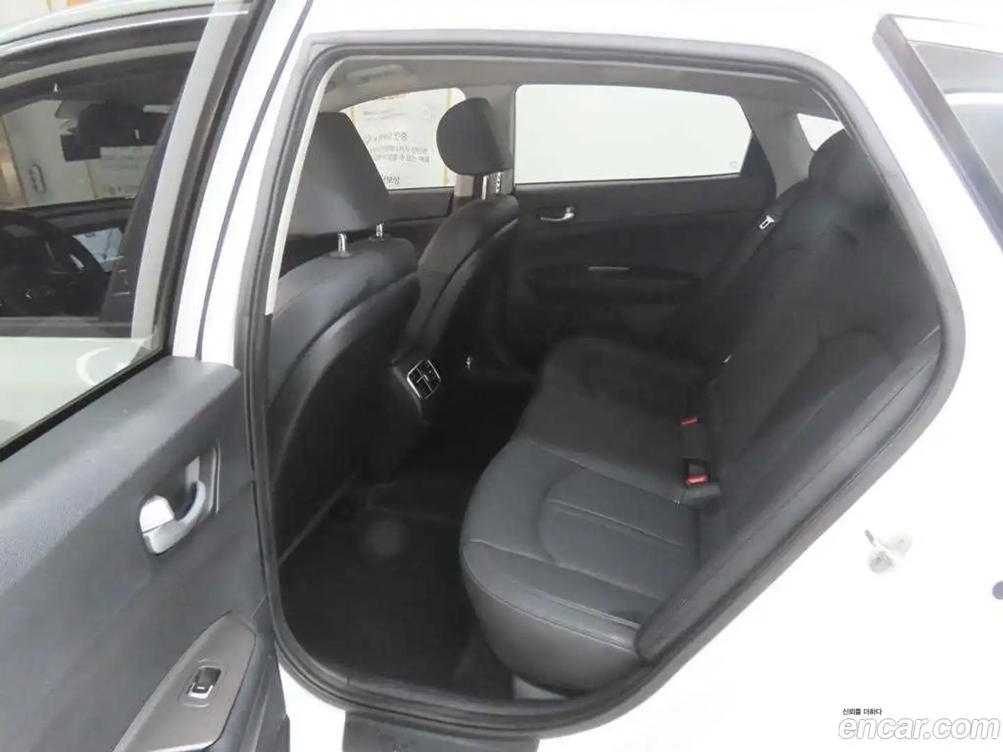 K5 Kia 2019.4-OPTION-015