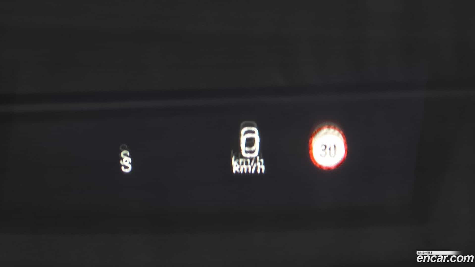 E-Class Mercedes-Benz 2018.2-OPTION-020