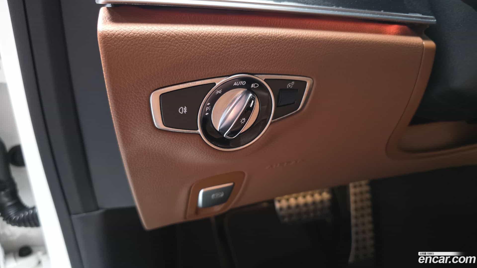 E-Class Mercedes-Benz 2018.2-OPTION-040