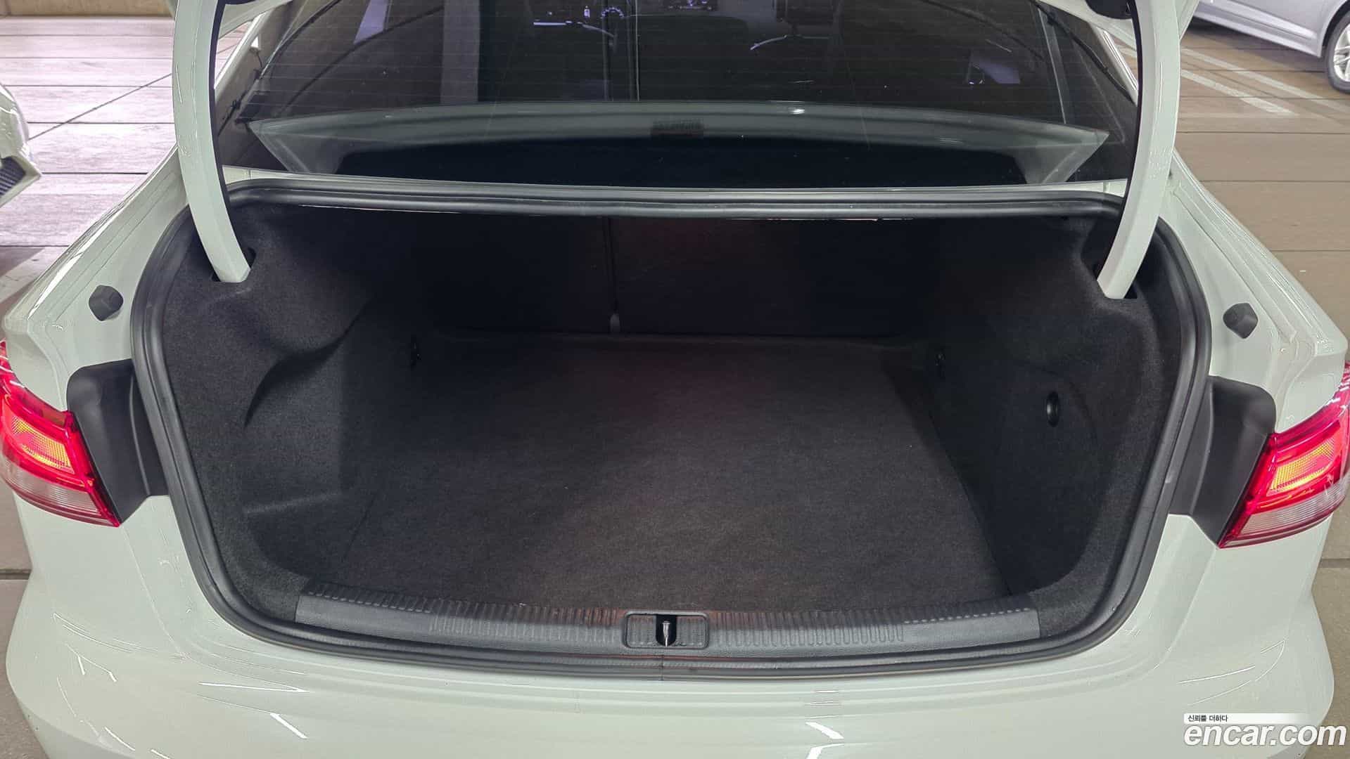 A3 Audi 2018.8-OPTION-017