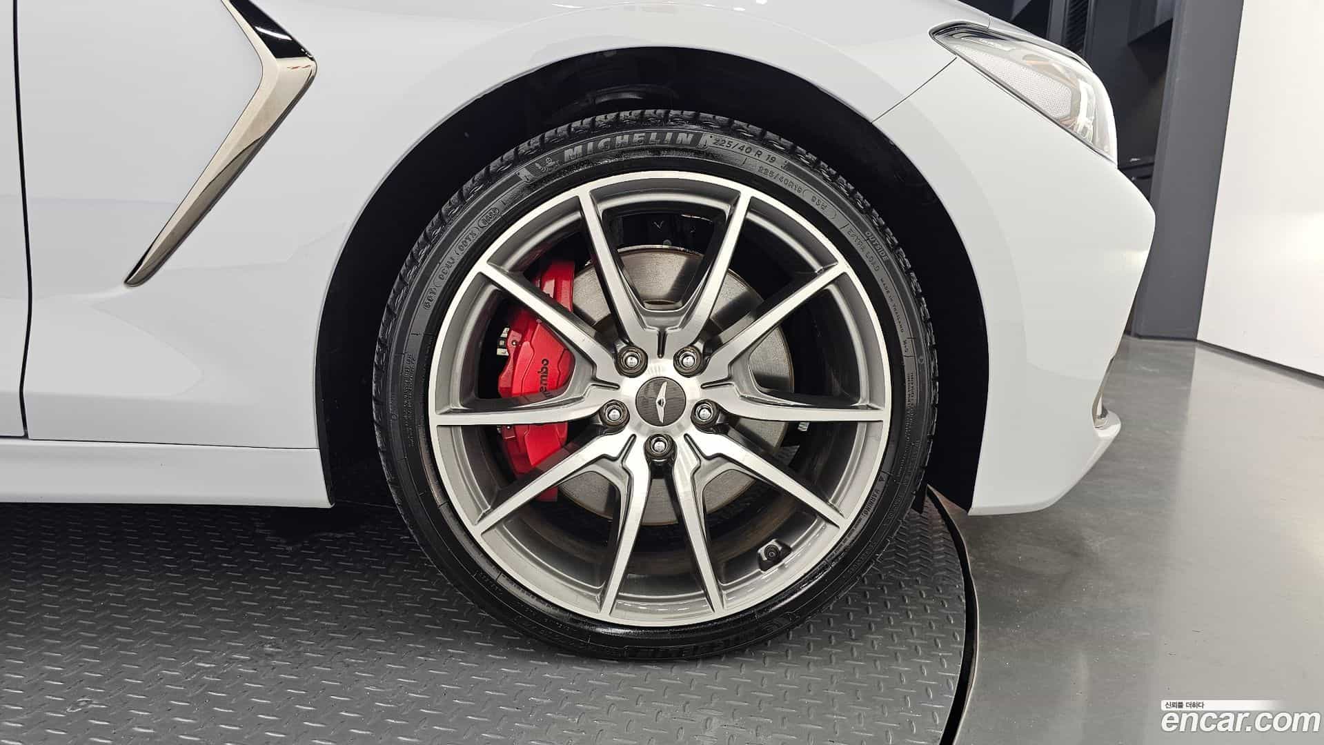 G70 Genesis 2017.11-OUTER-031