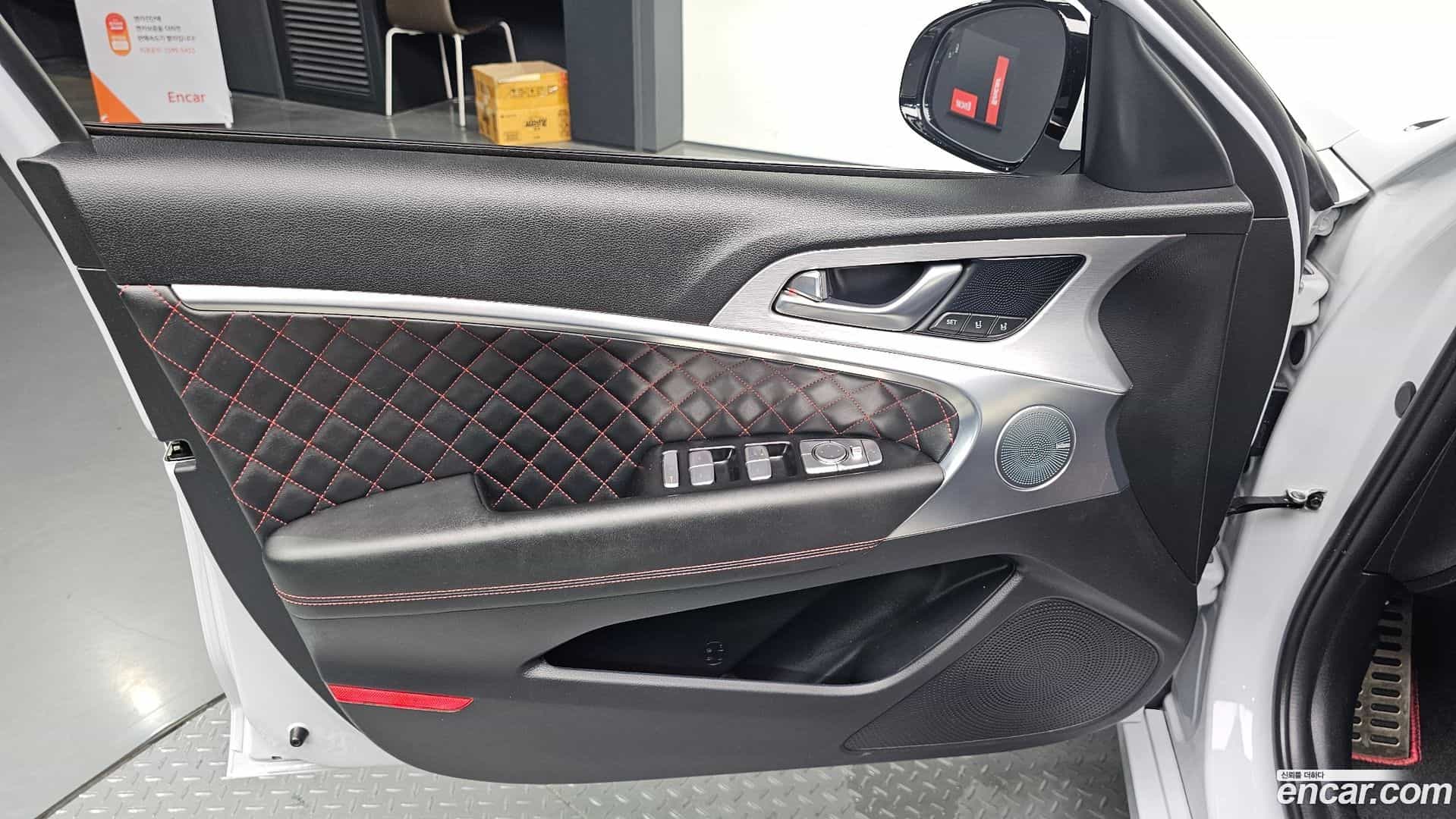 G70 Genesis 2017.11-INNER-034