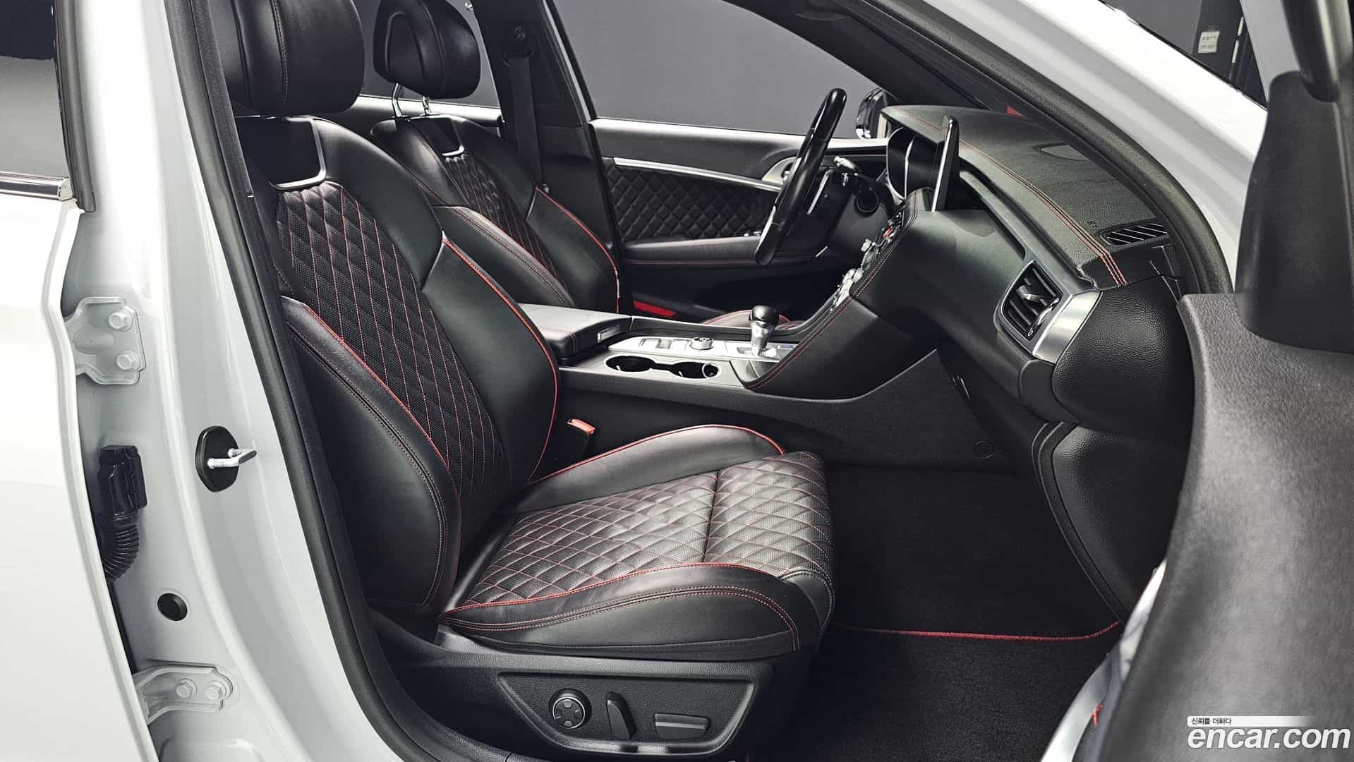 G70 Genesis 2017.11-INNER-036