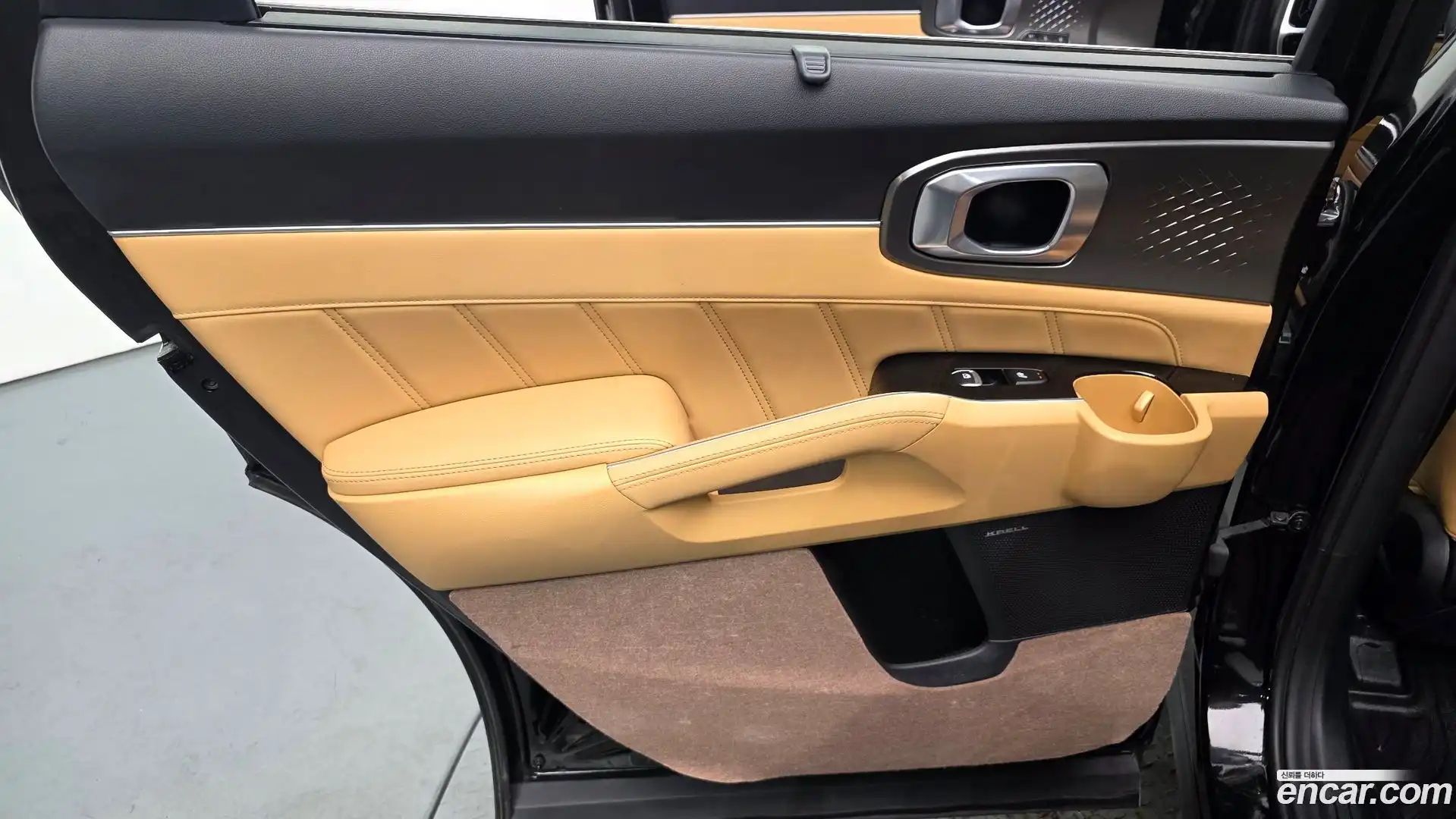 Sorento Kia 2020.3-INNER-035