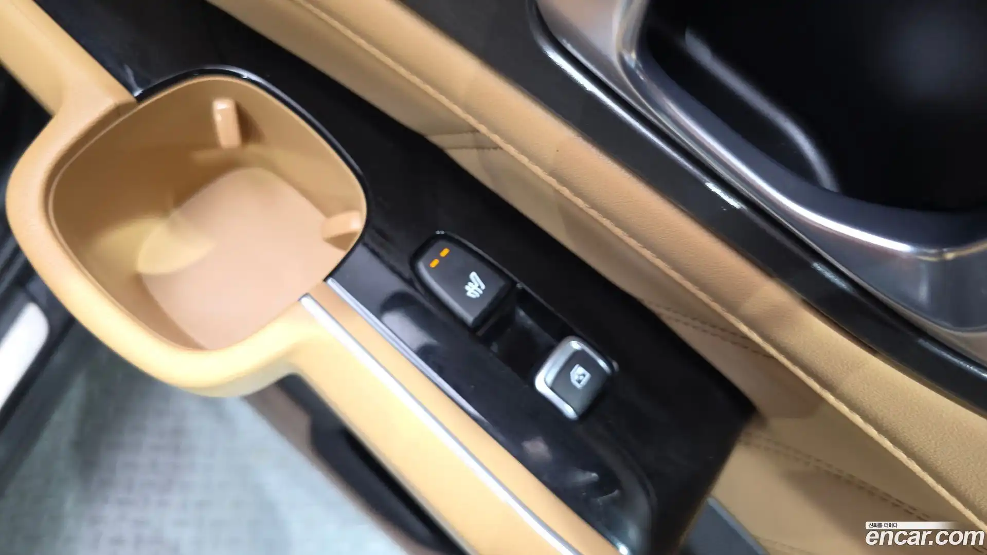 Sorento Kia 2020.3-OPTION-041