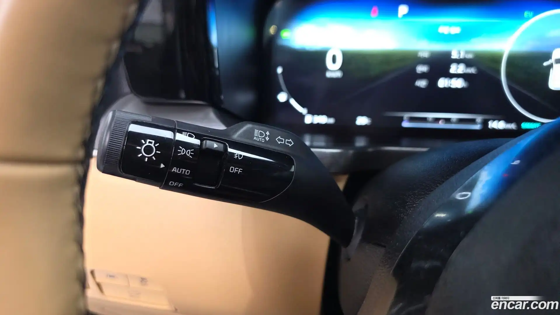 Sorento Kia 2020.3-OPTION-049