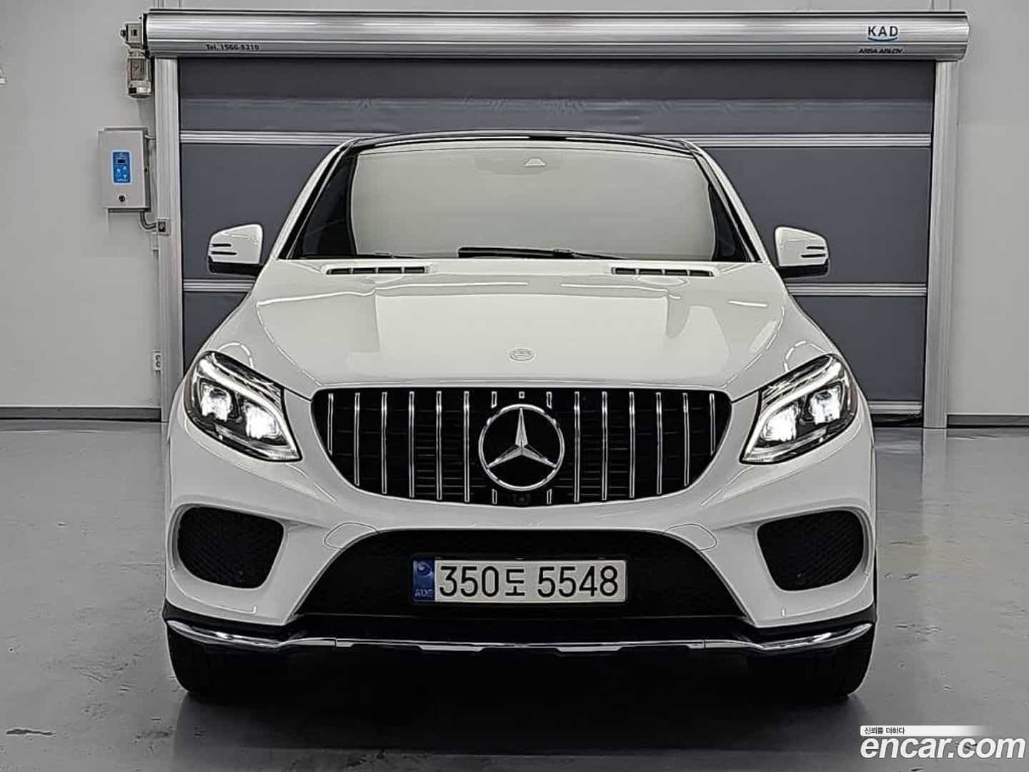 GLE-Class Mercedes-Benz 2016.10-OUTER-002