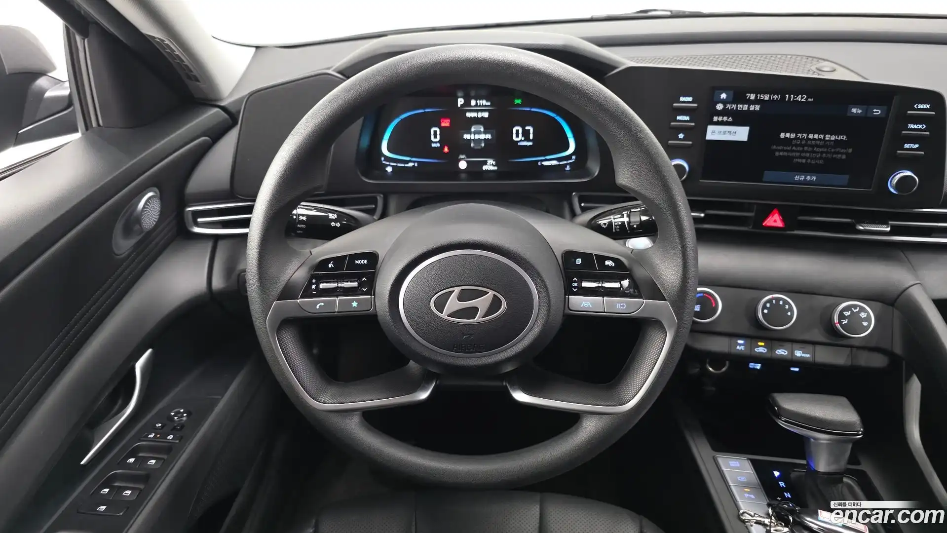 AVANTE Hyundai 2025.6-OPTION-018