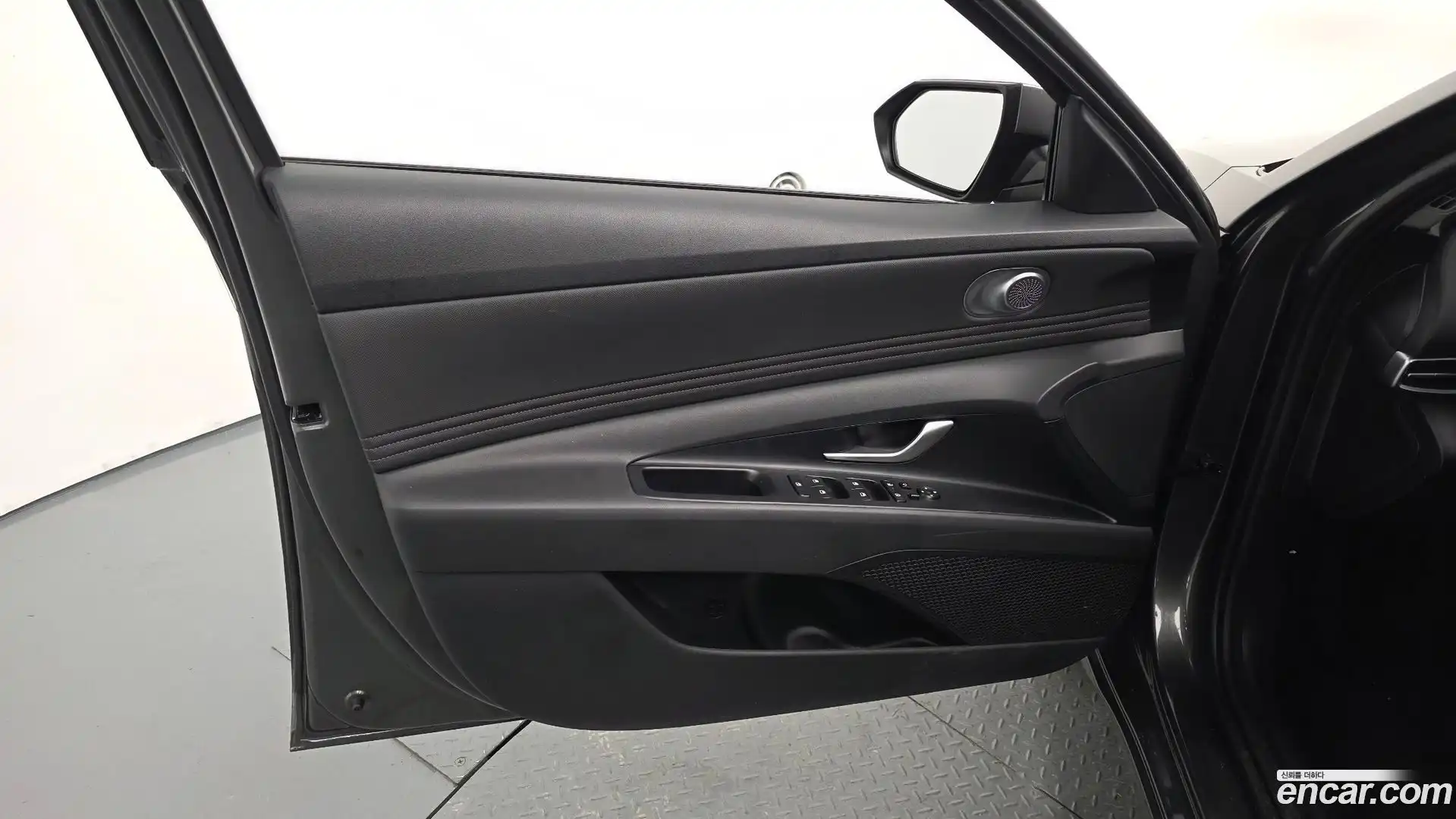 AVANTE Hyundai 2025.6-INNER-034