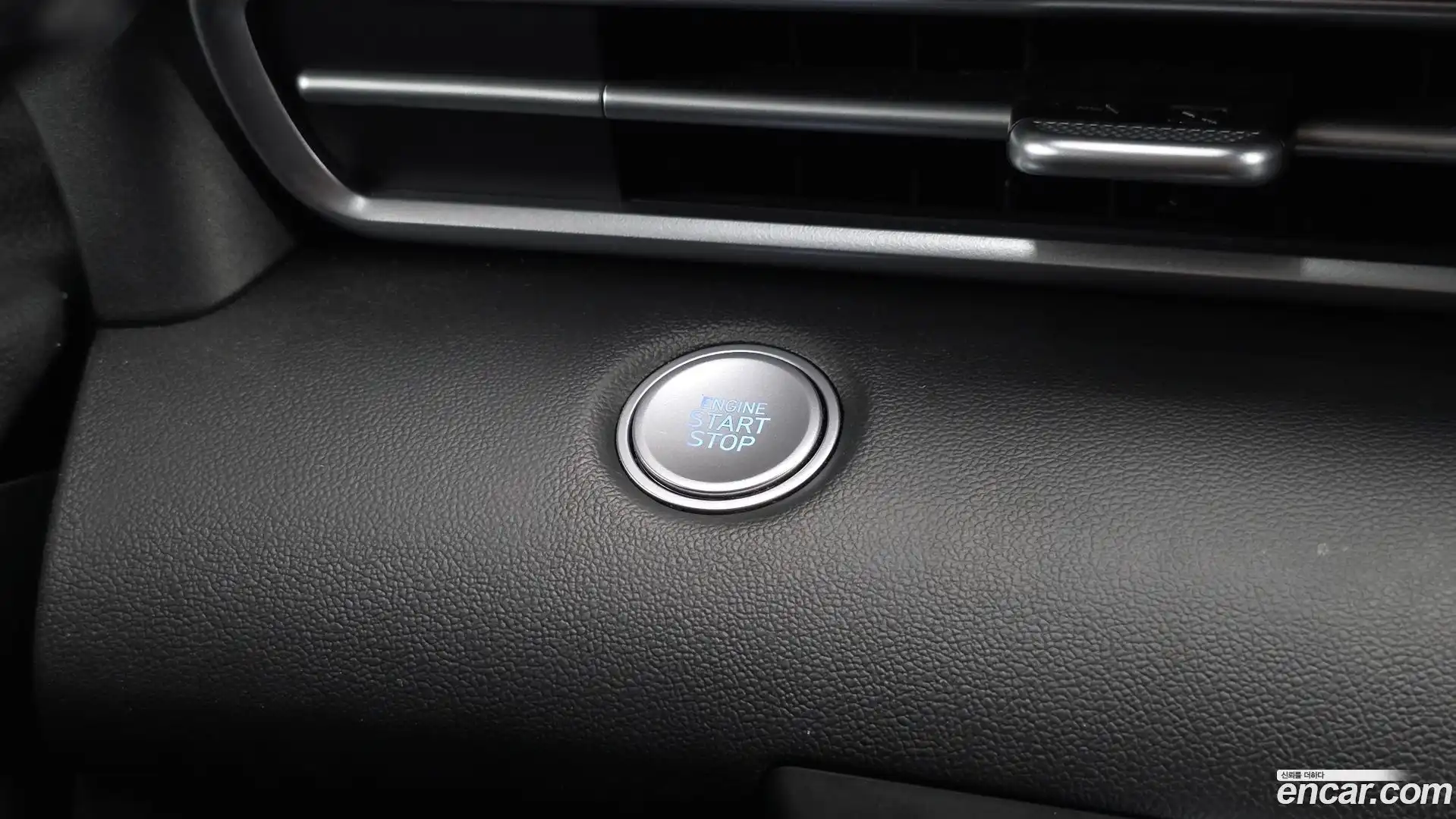 AVANTE Hyundai 2025.6-OPTION-040