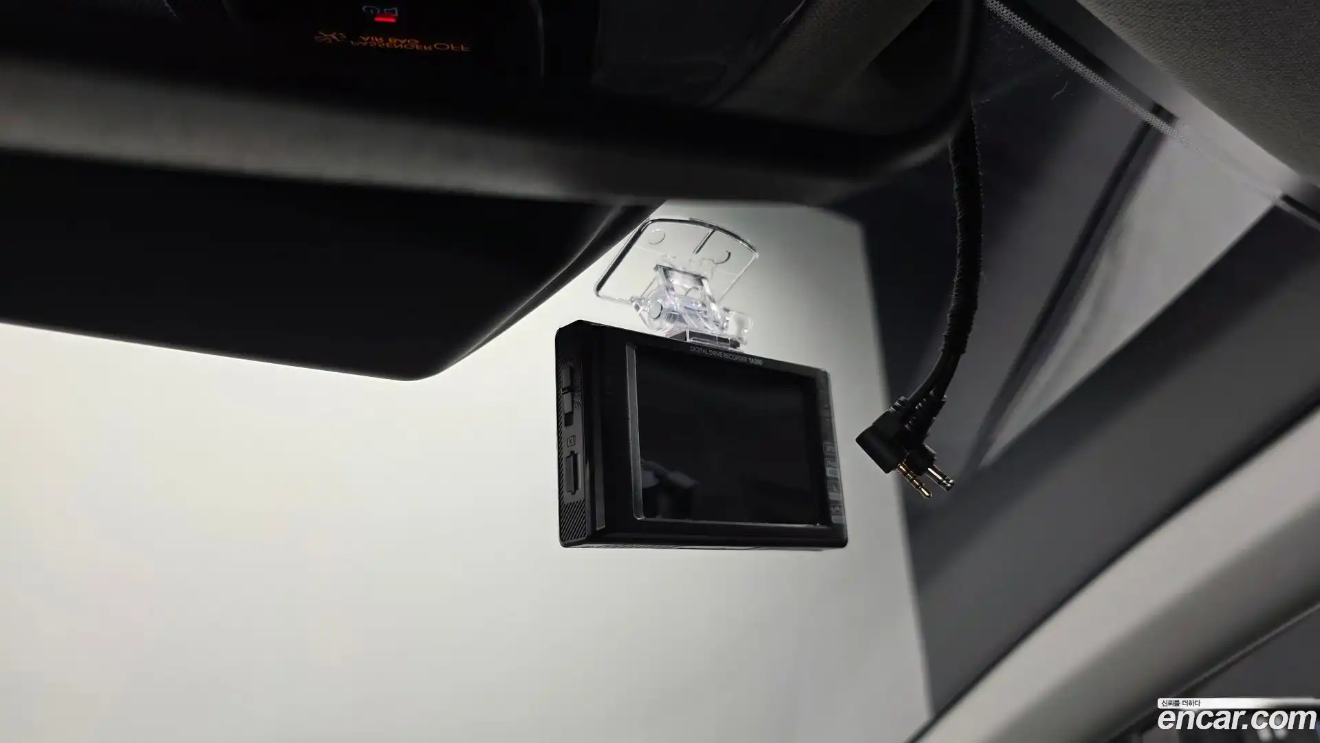 AVANTE Hyundai 2025.6-OPTION-045